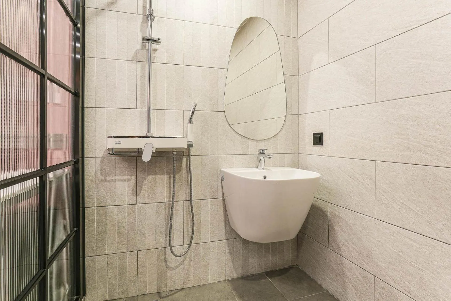 Shower in Heritage31 Hotel