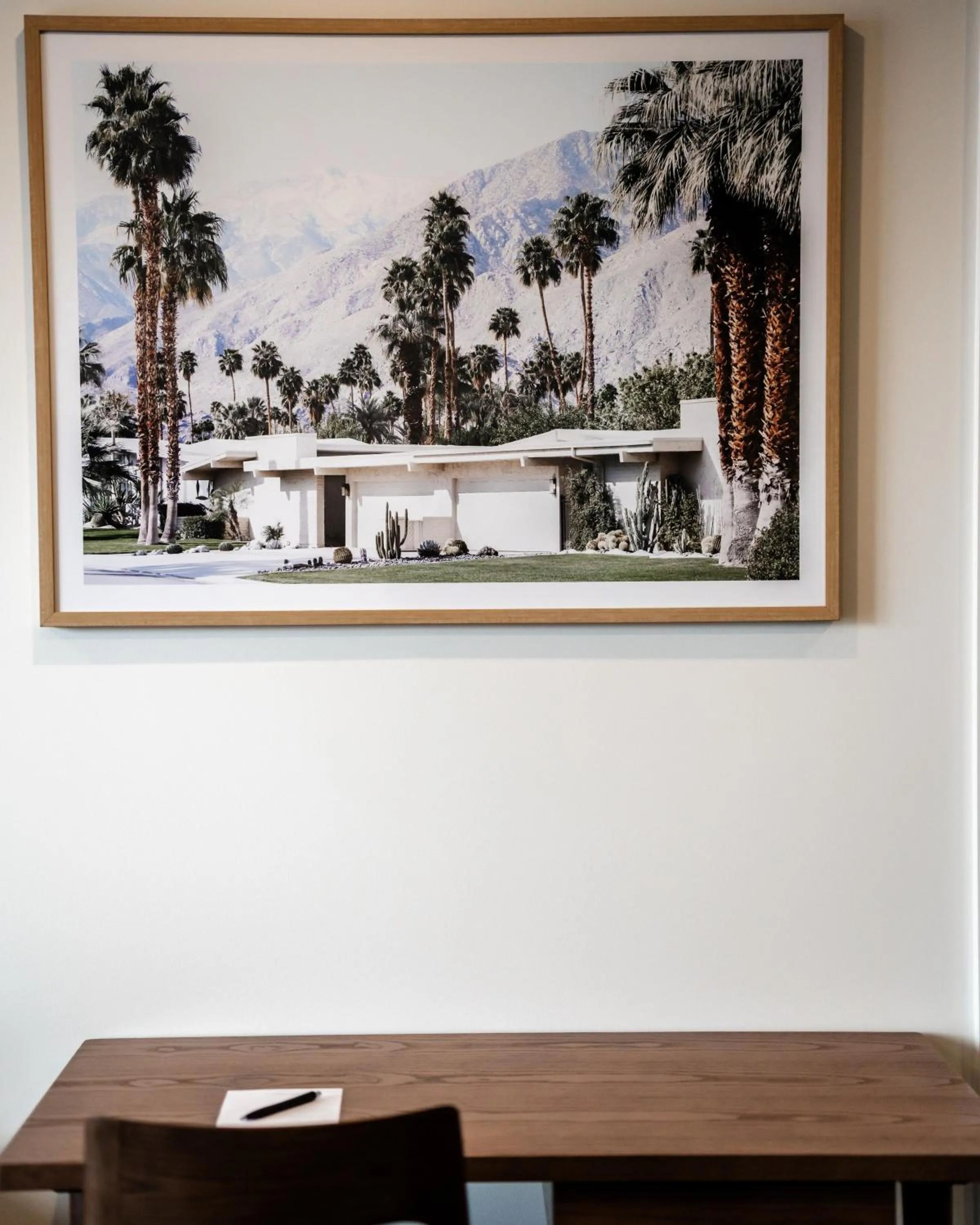 Peninsula Hotel Motel