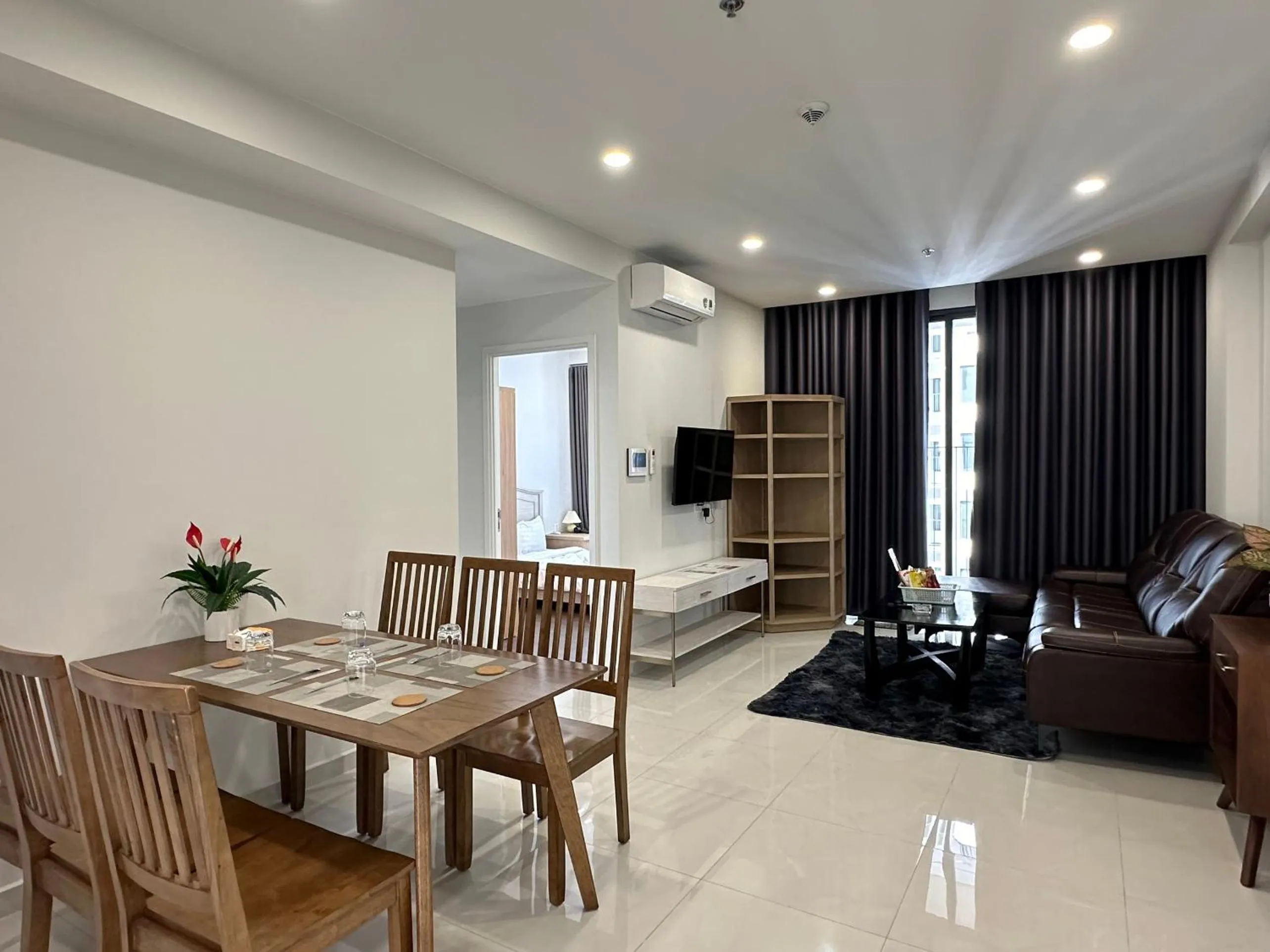 Communal lounge/ TV room in The Emerald Golf View