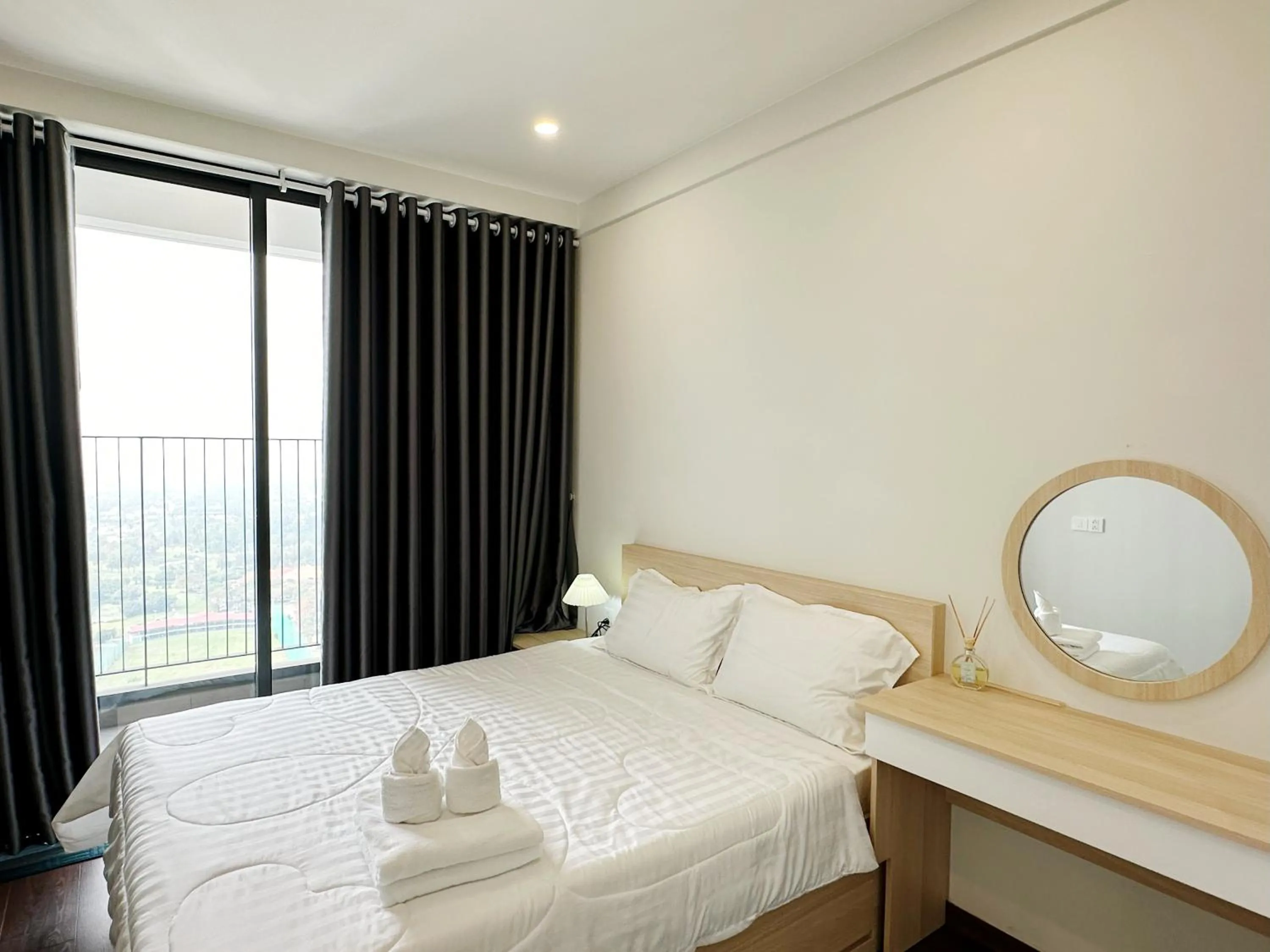 Bed in The Emerald Golf View