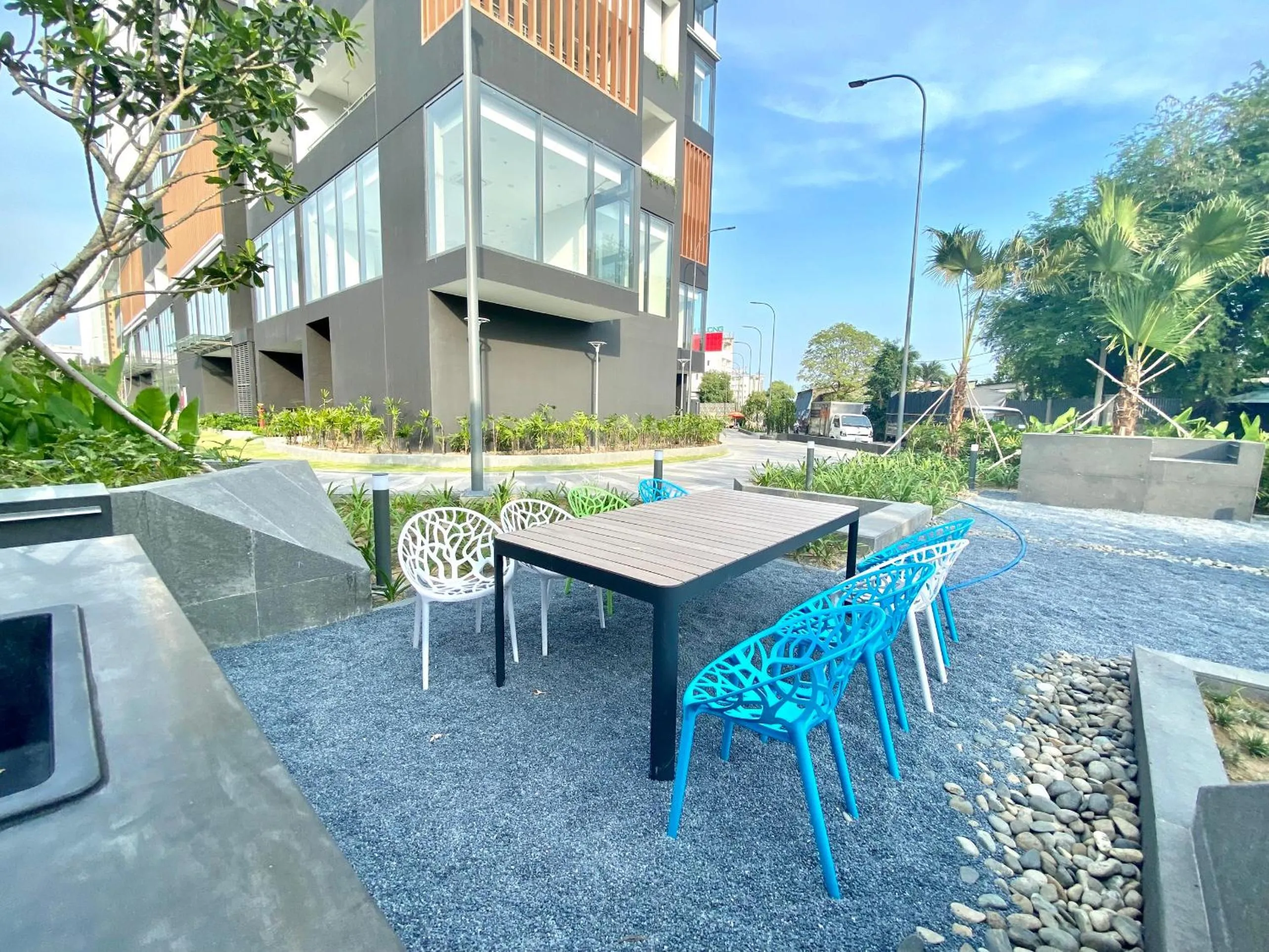 Dining area in The Emerald Golf View