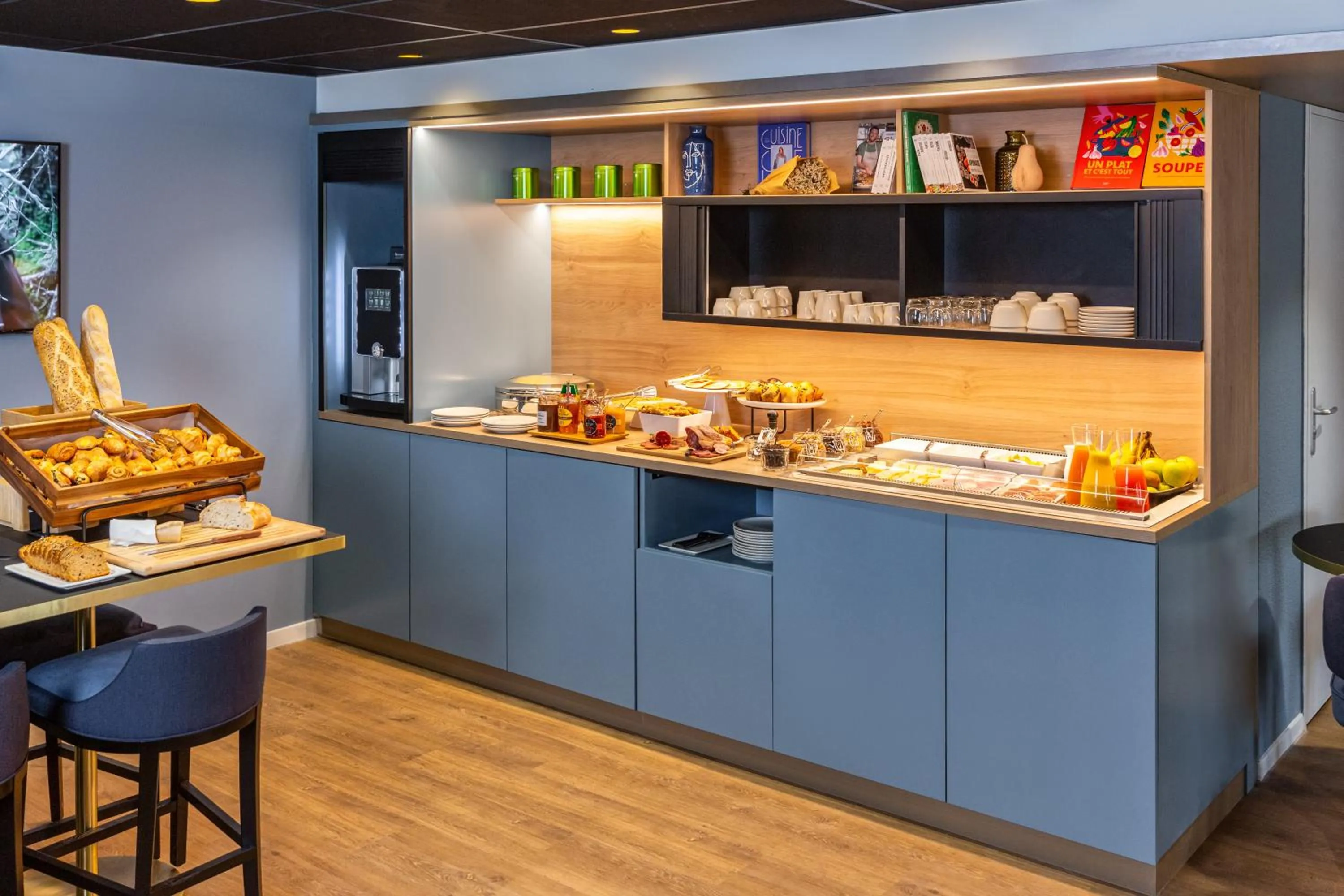Food and drinks in Mercure Toulouse Aeroport Blagnac