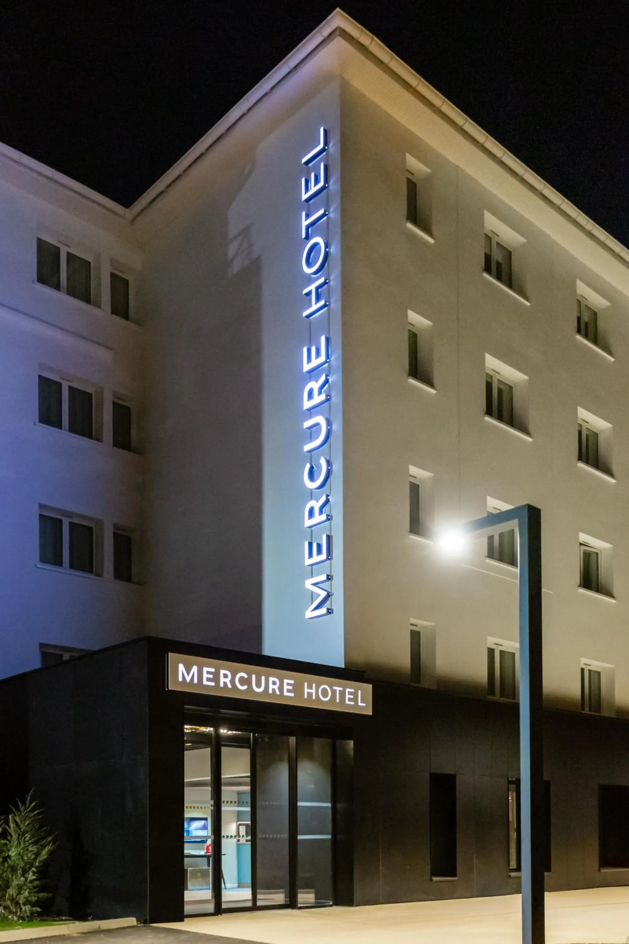 Property building in Mercure Toulouse Aeroport Blagnac