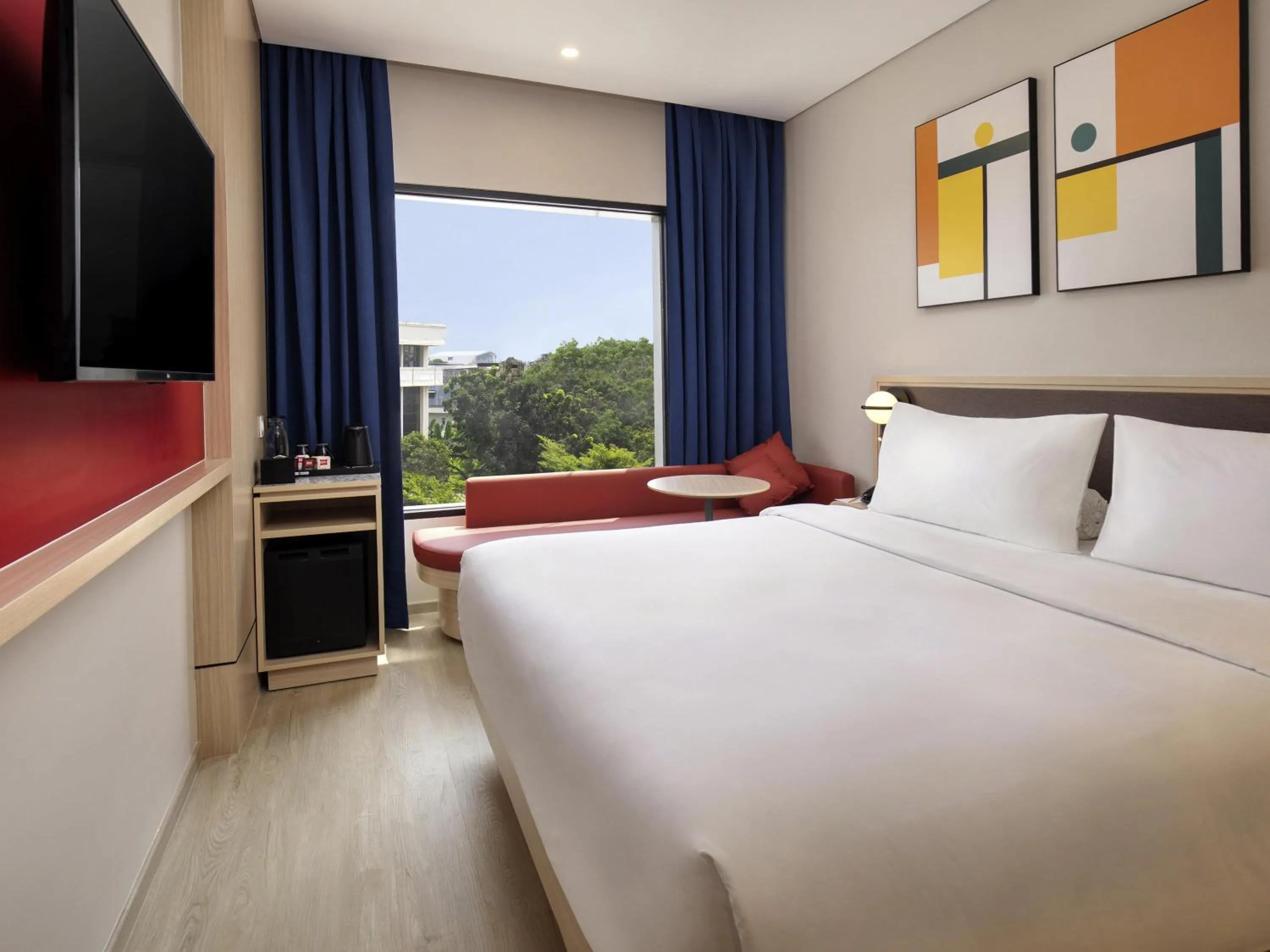 Bedroom, Bed in ibis Palembang Sanggar