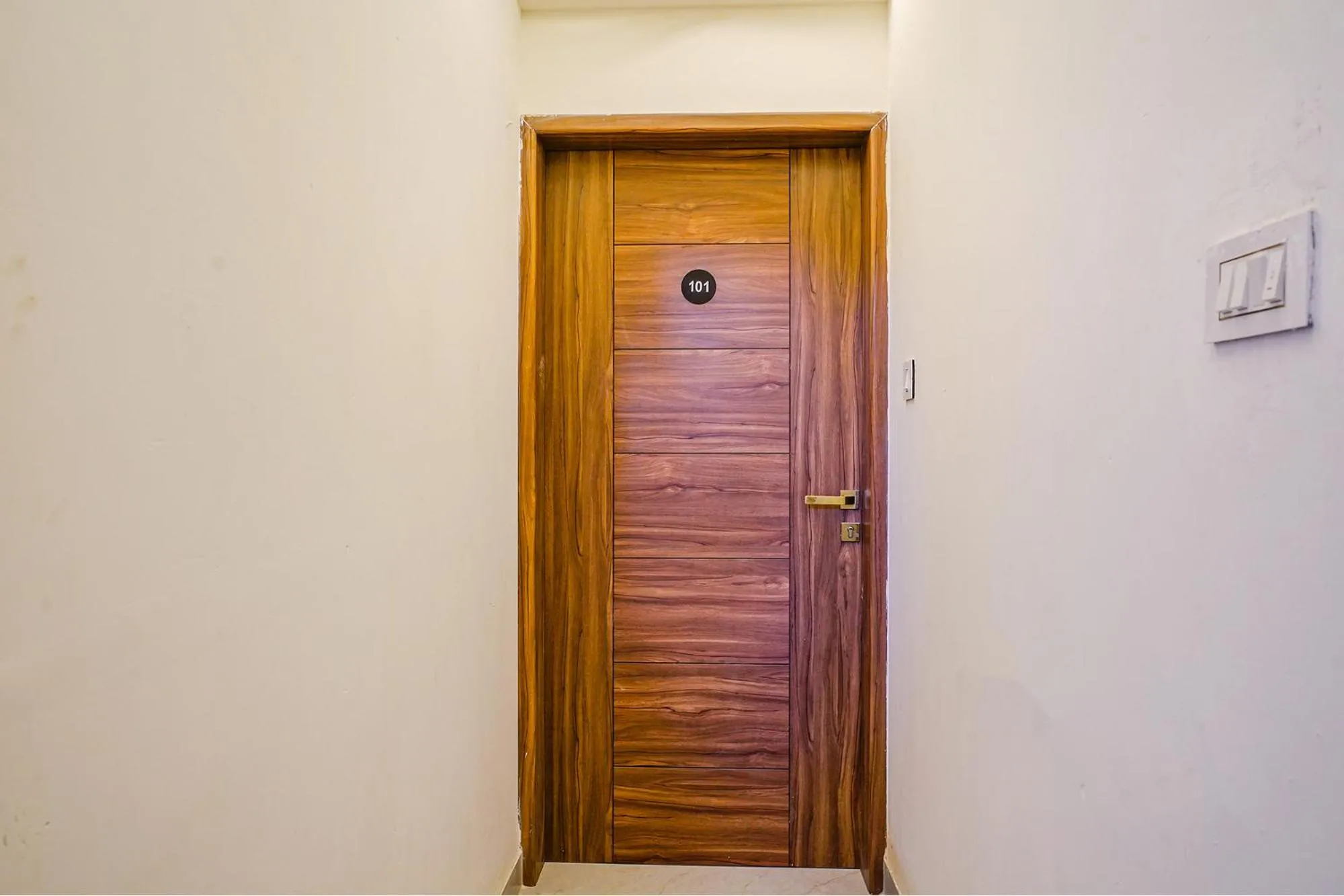 Lobby or reception in Via Crystal Inn