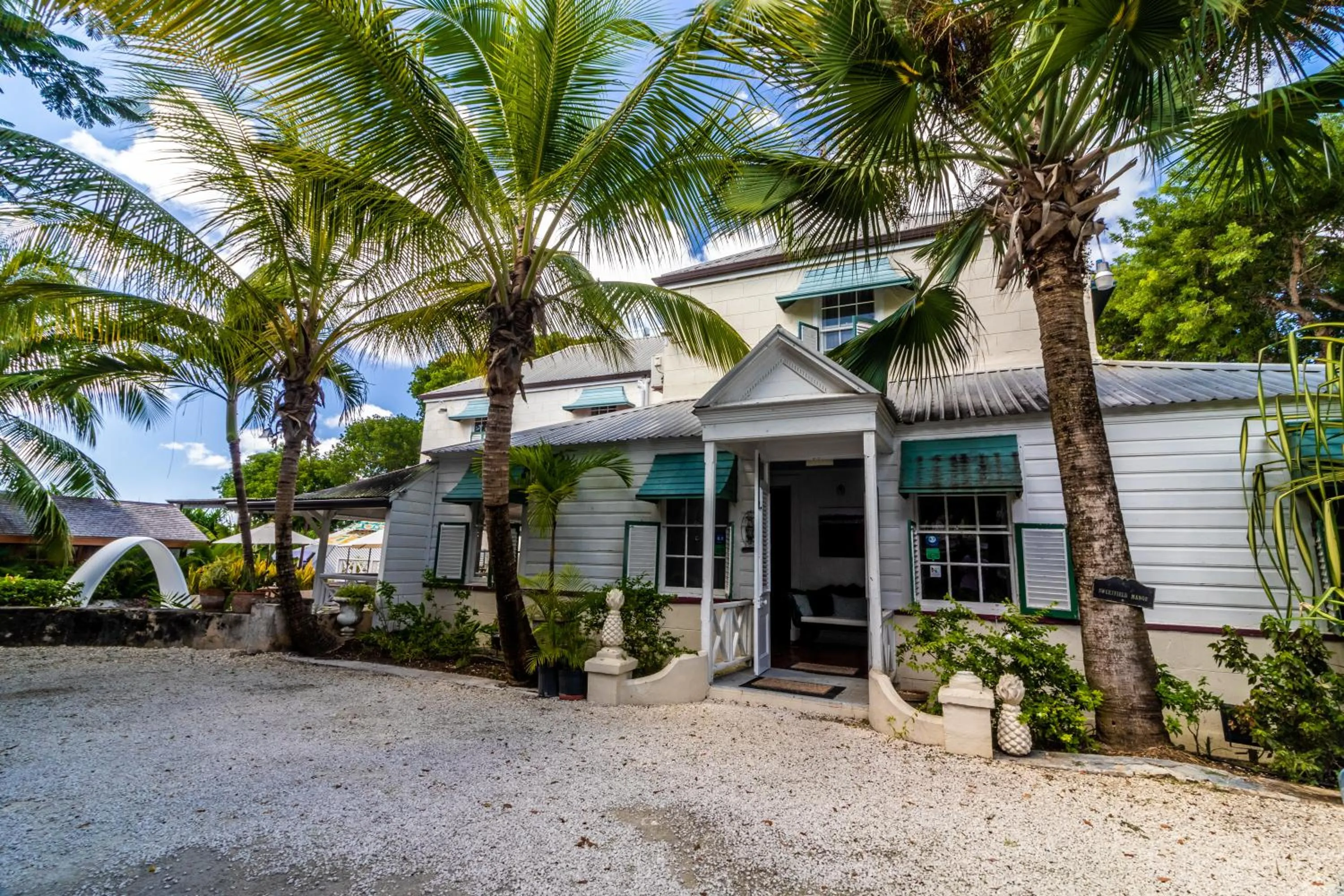 Property building in Sweetfield Manor