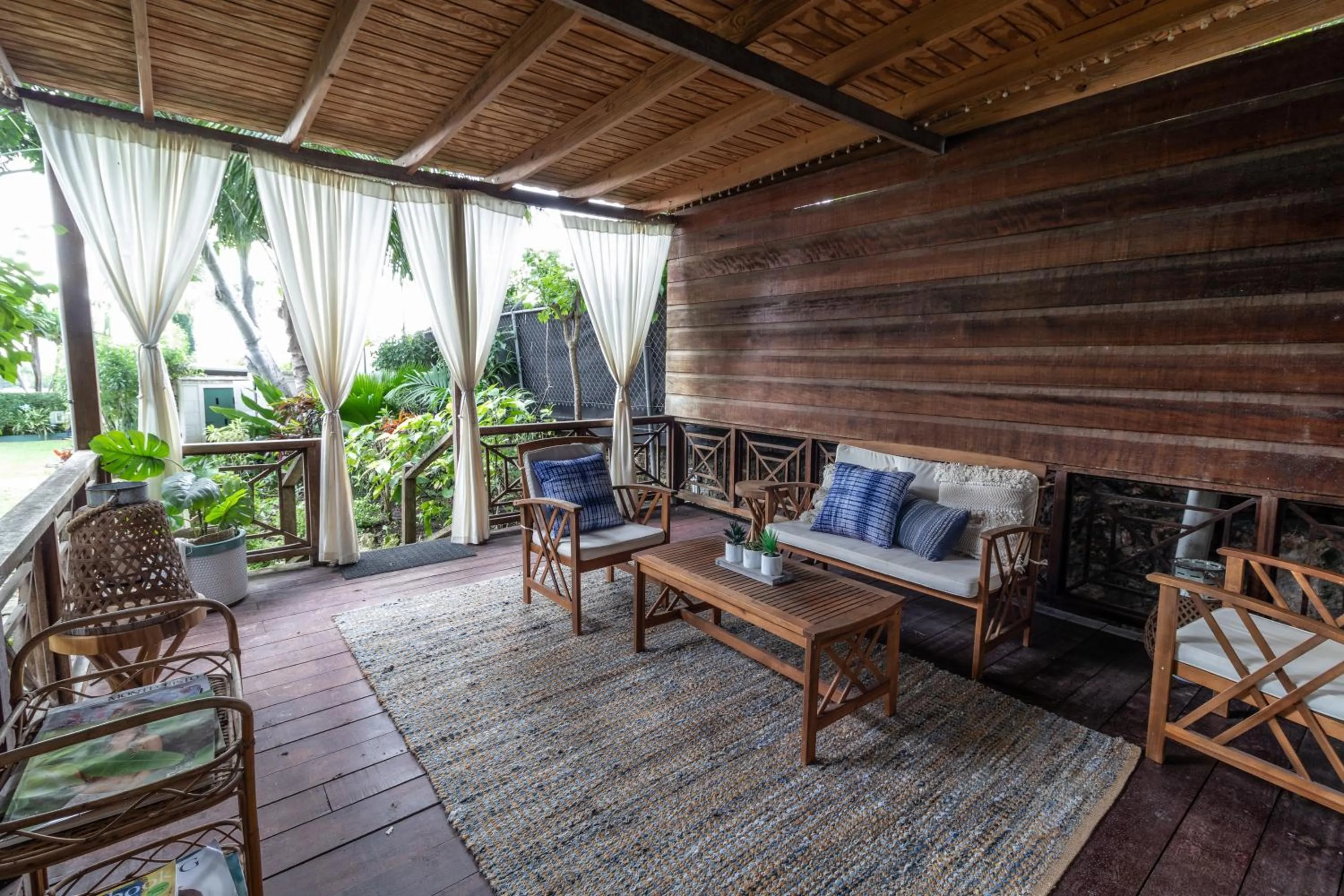 Patio in Sweetfield Manor