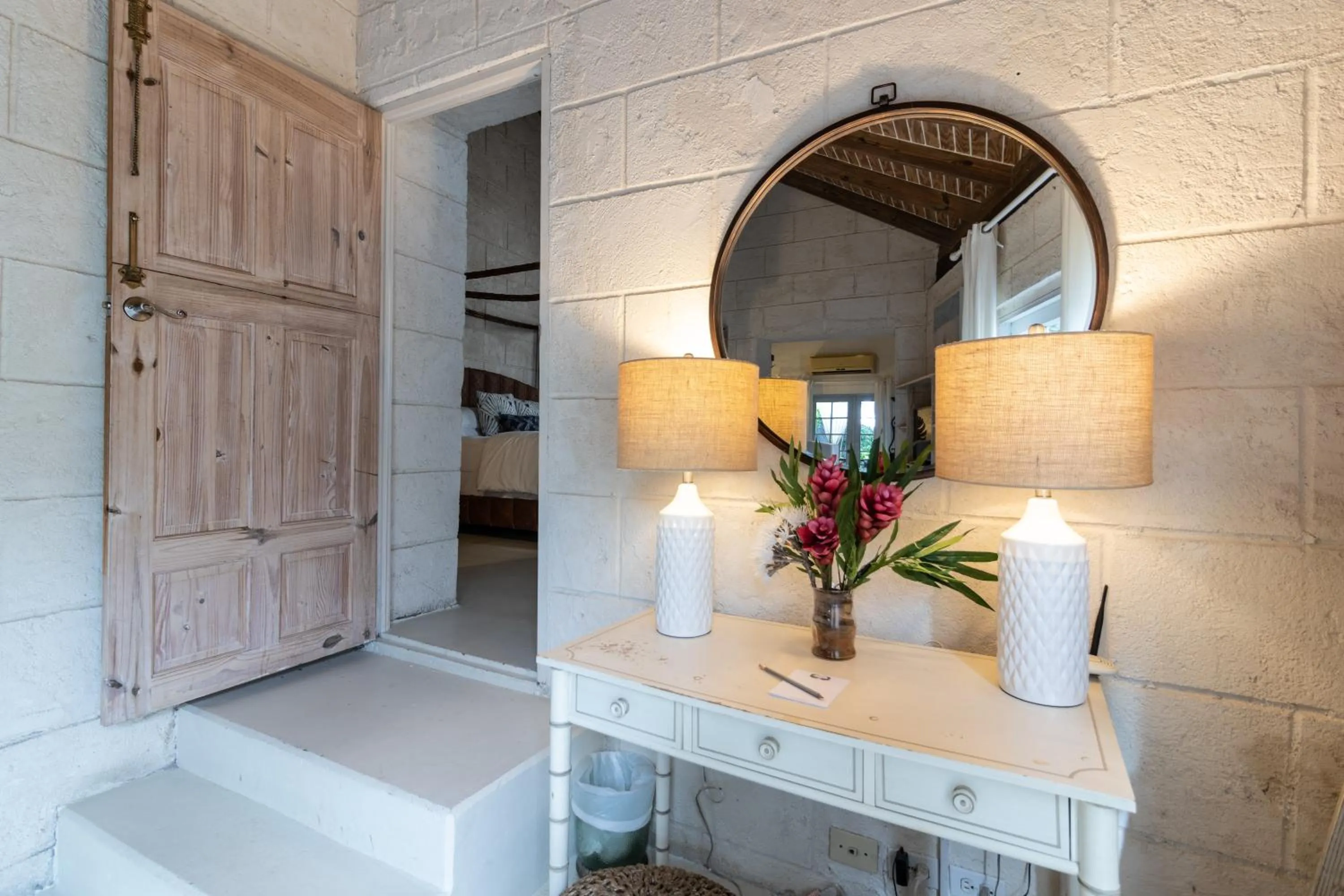 Seating area in Sweetfield Manor