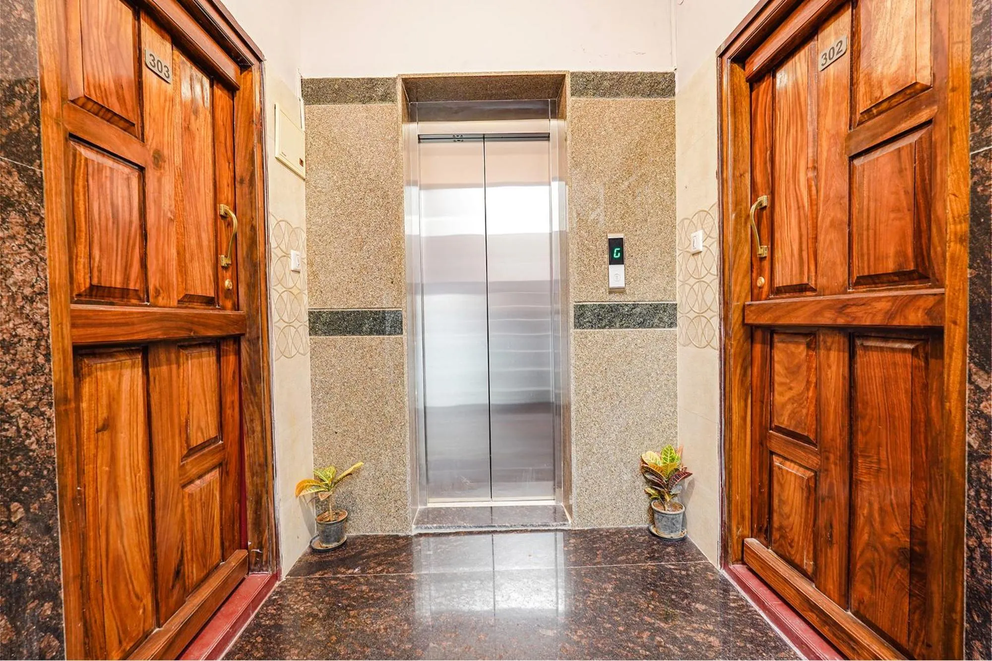 elevator in FabHotel The Lepsi Inn - BTM Layout