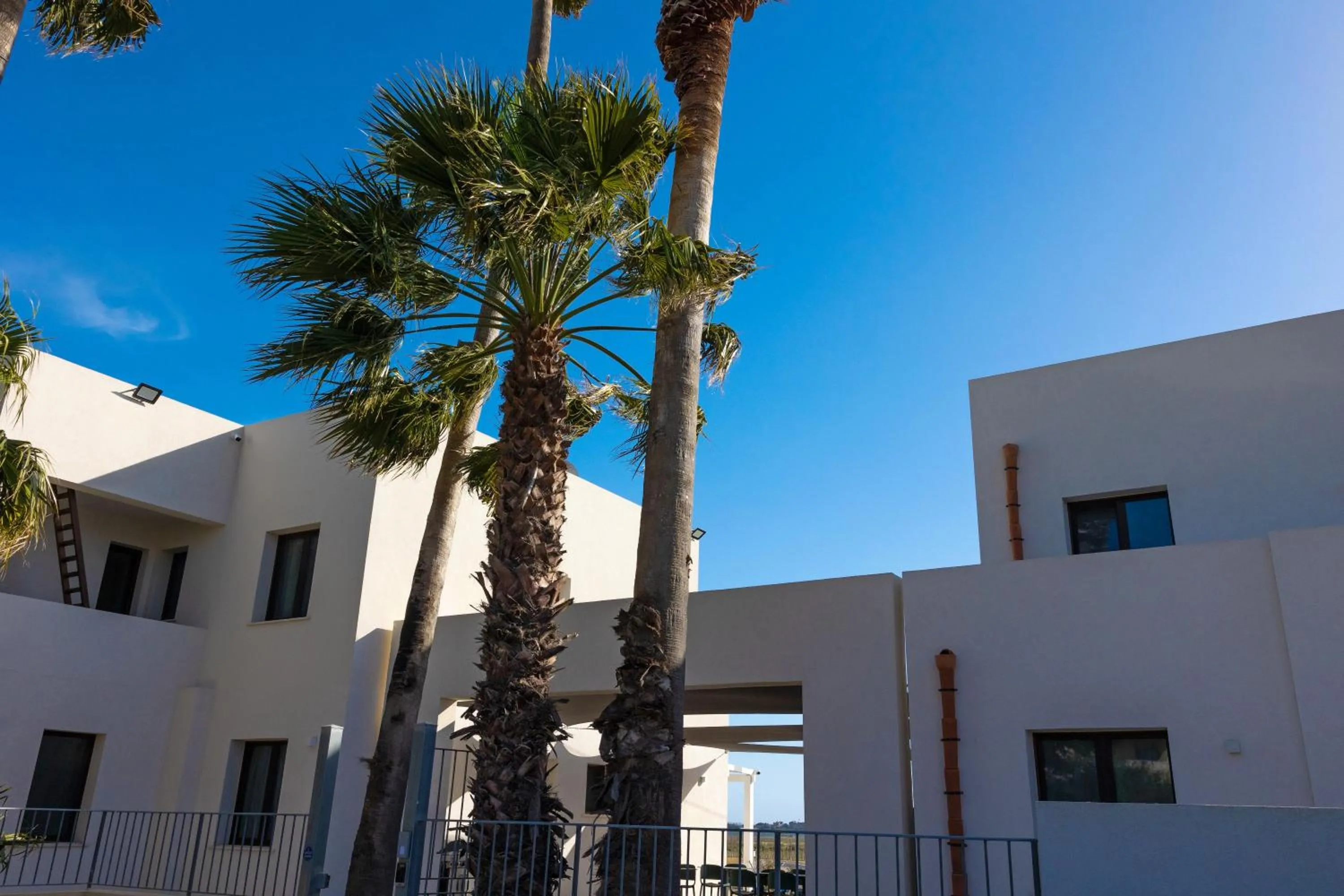 Casa B, Room 5 - mit Pool - at Lagoon - Lo Stagnone Kite Spot - Palm Kite Paradise