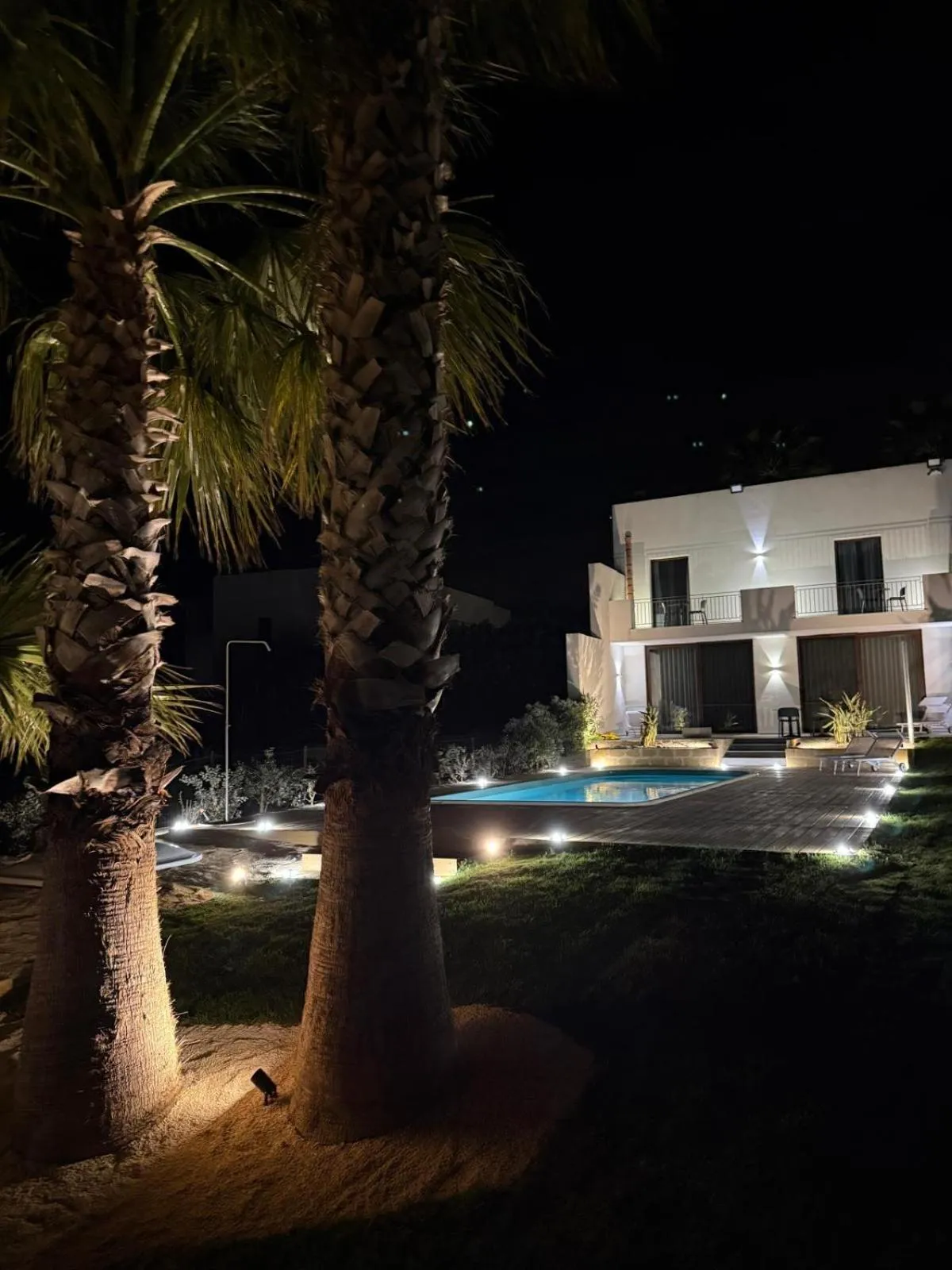 Swimming pool in Casa B, Room 6 - mit Pool - at Lagoon - Lo Stagnone Kite Spot - Palm Kite Paradise