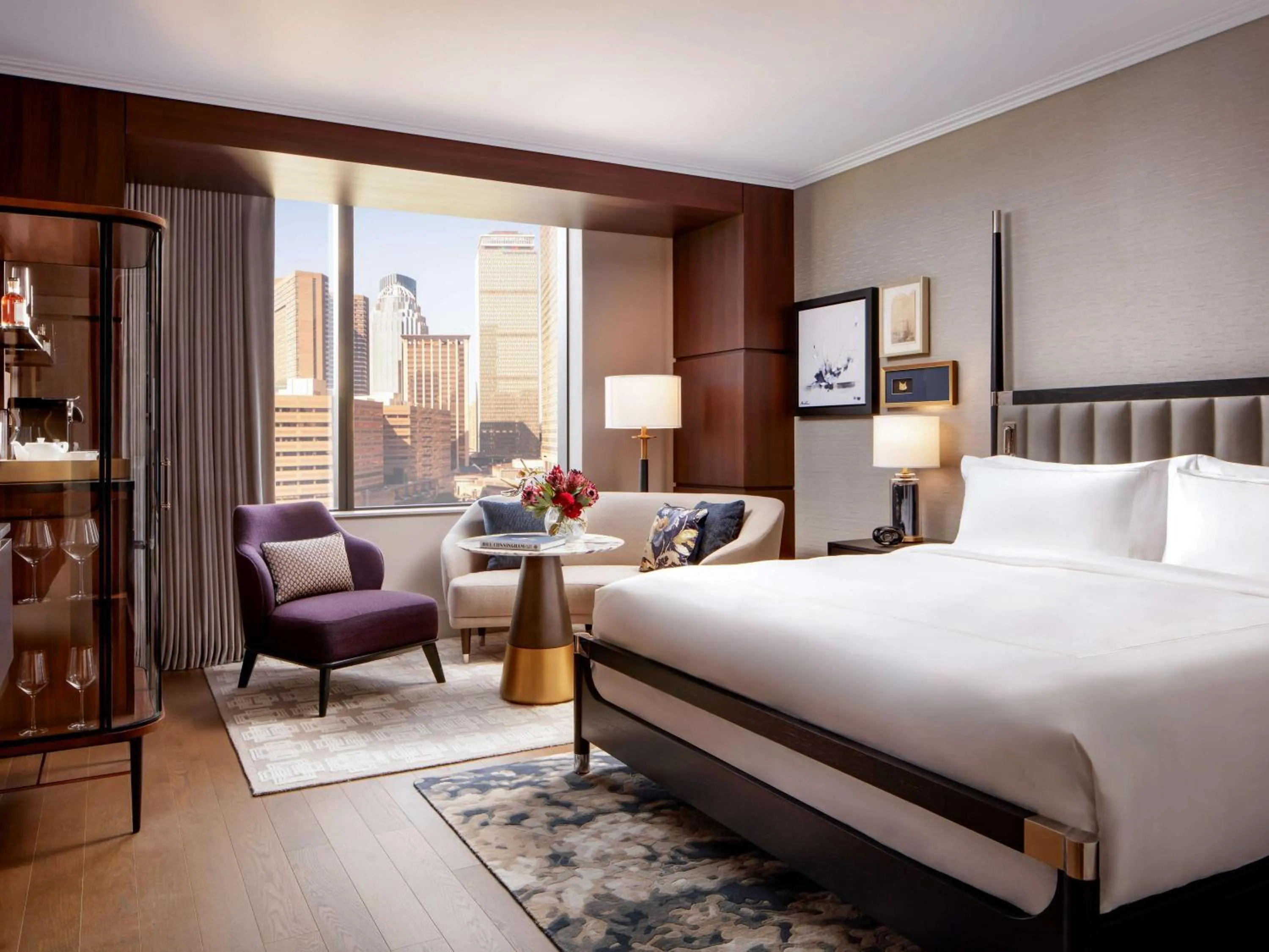 Premier King Room with Mobility Accessible Tub and Rain Shower in Raffles Boston