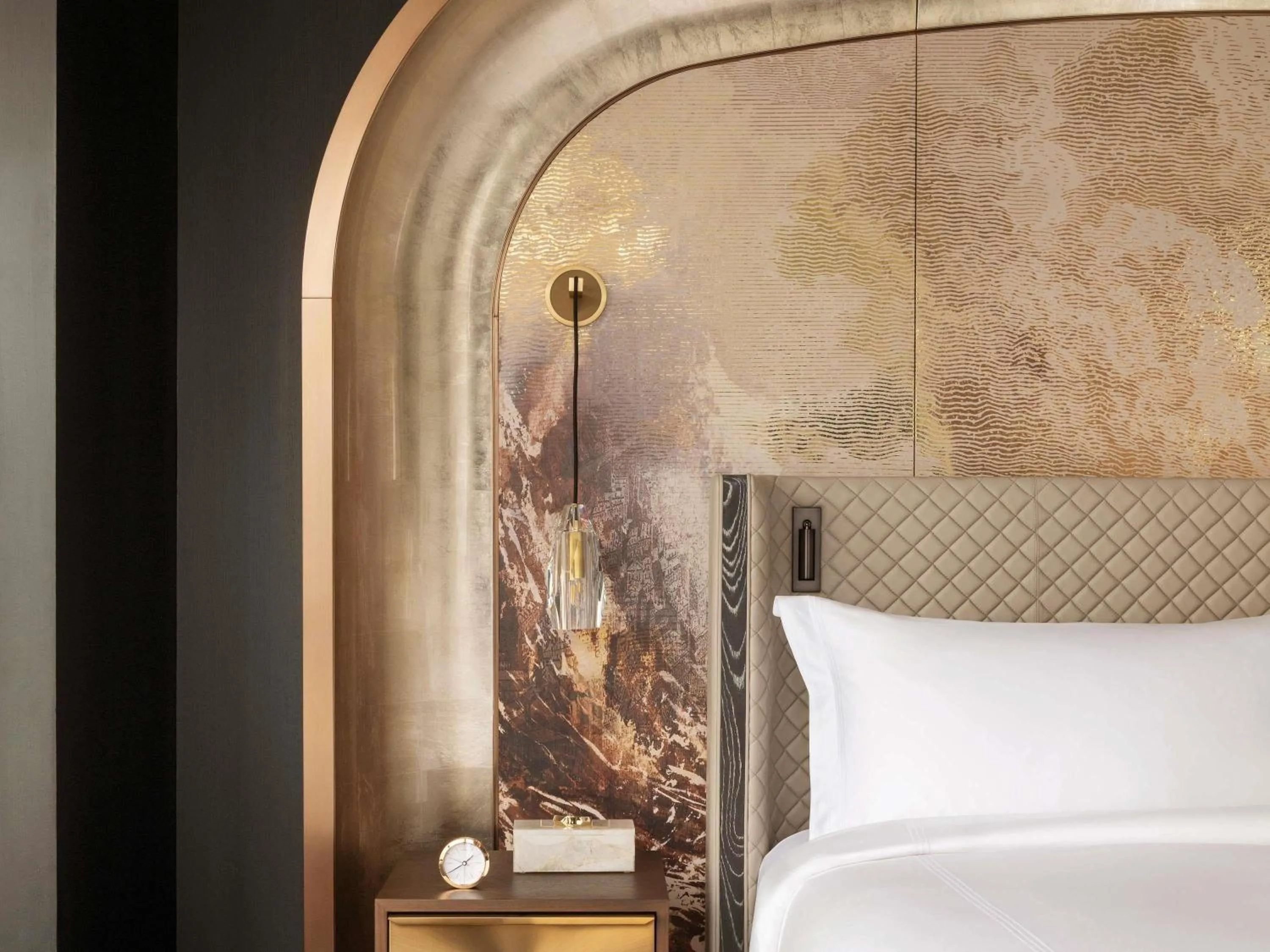 Bedroom, Bed in Raffles Boston