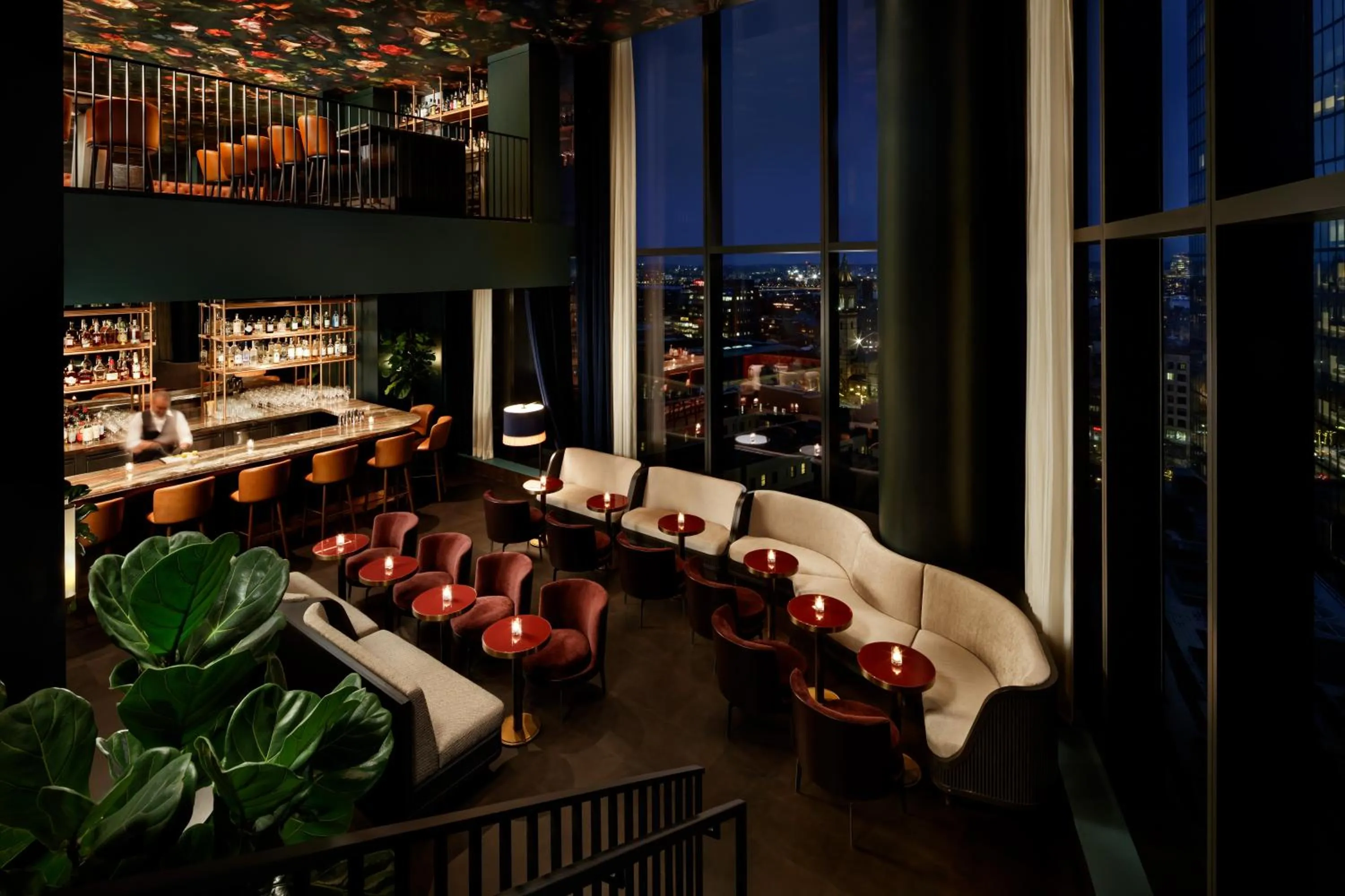 Restaurant/places to eat in Raffles Boston