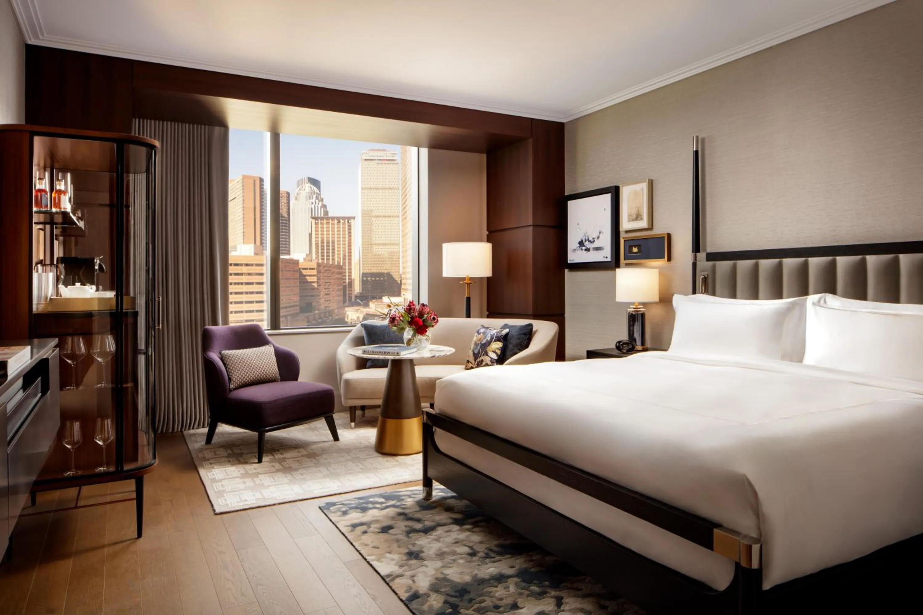 Bedroom, Bed in Raffles Boston