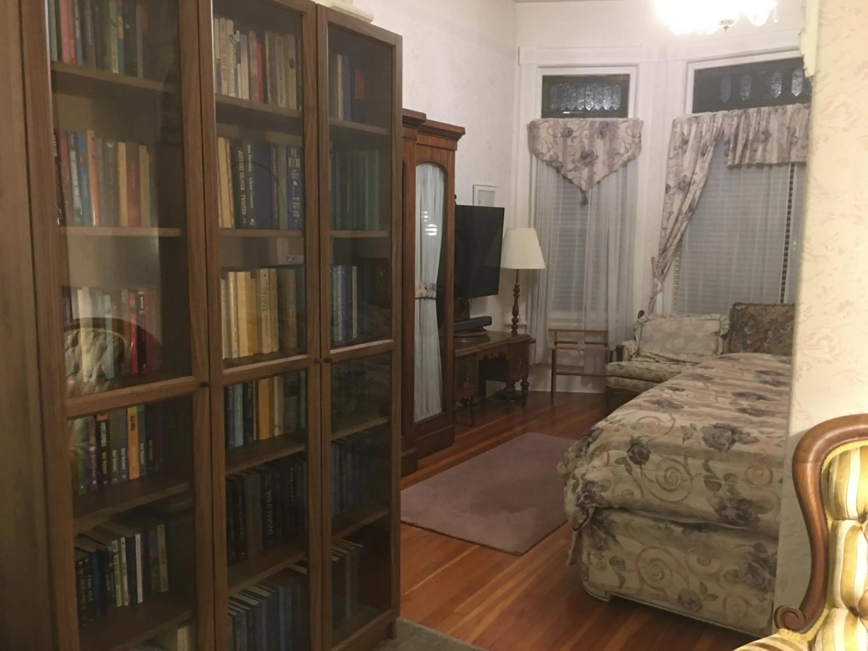 Seating area in Haterleigh Heritage Inn