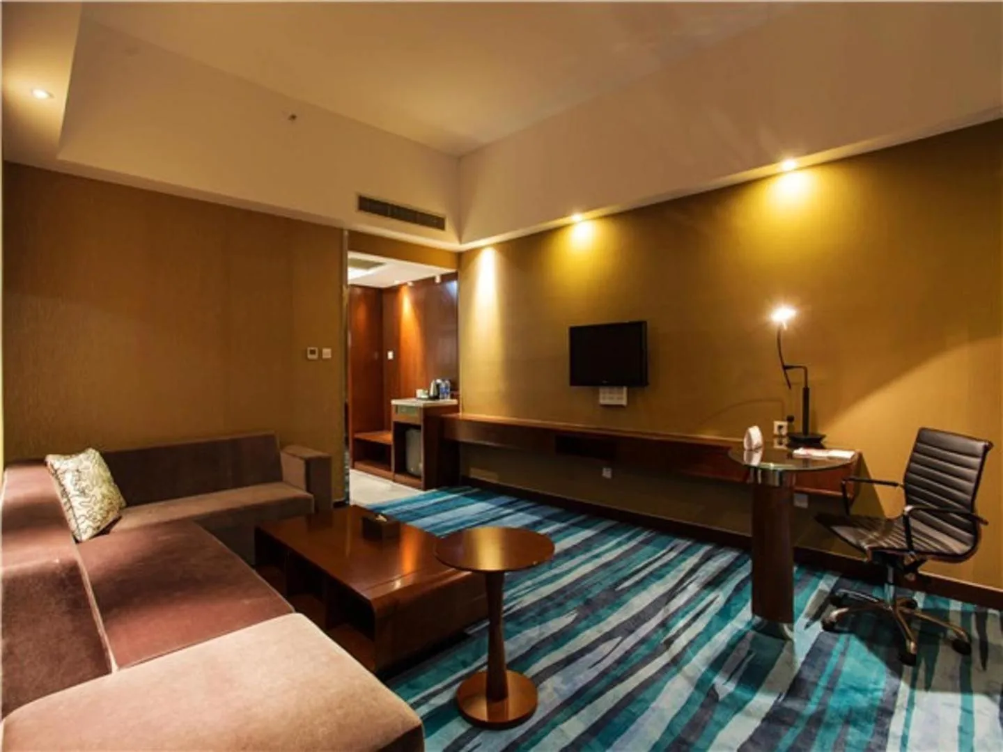 Metropolo Hotel Zhenjia Wanda Plaza Railway Station