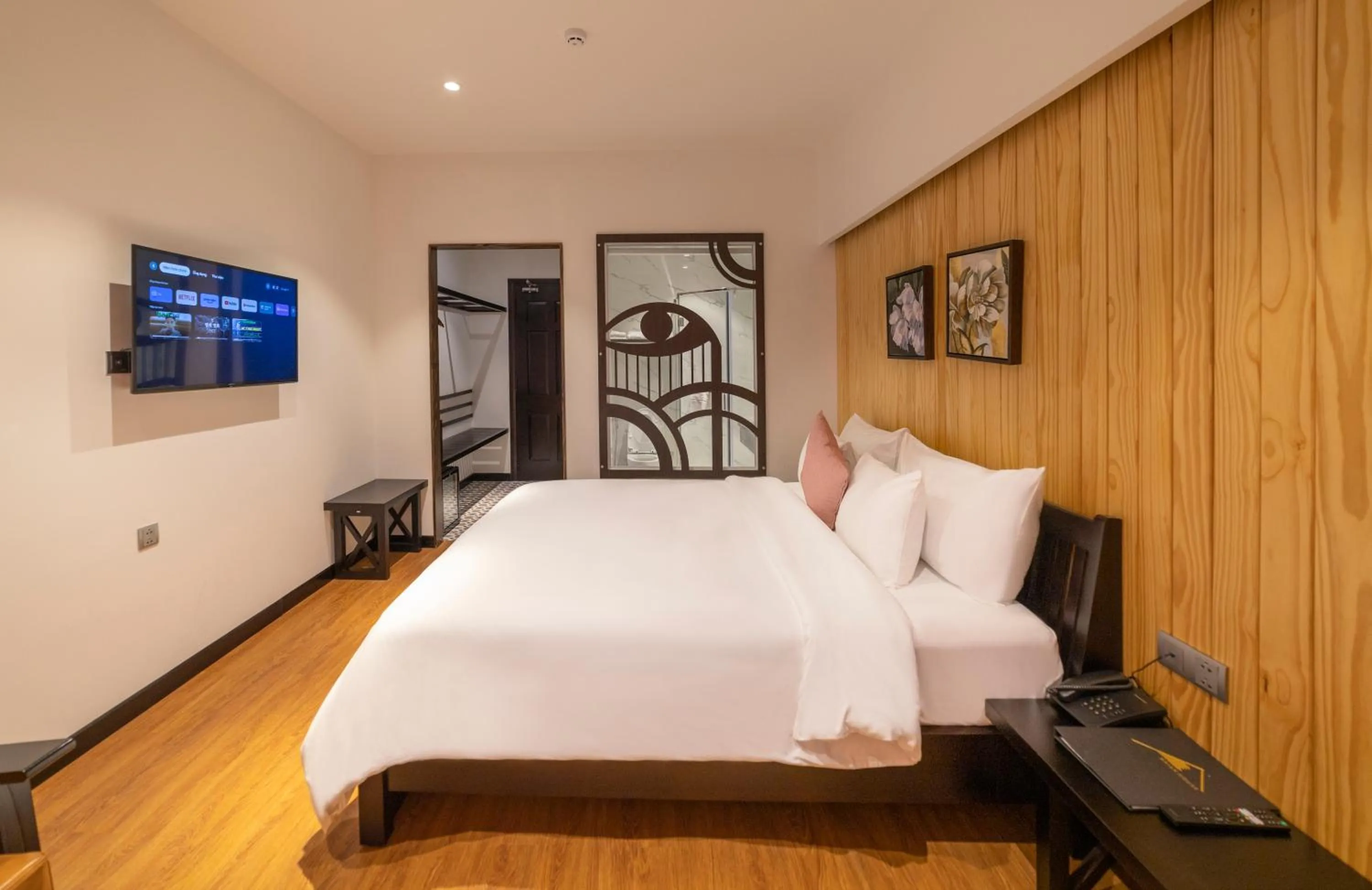 Bed in Brick House Dalat Hotel