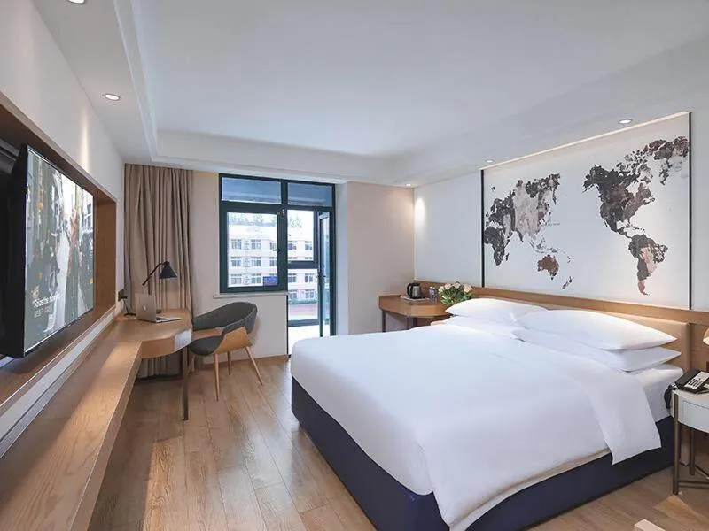 Kyriad Marvelous Hotel Shanghai Daning International Plaza