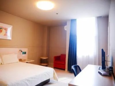 Bed in Jinjiang Inn Yangzhou Yizhen North Daqing Road