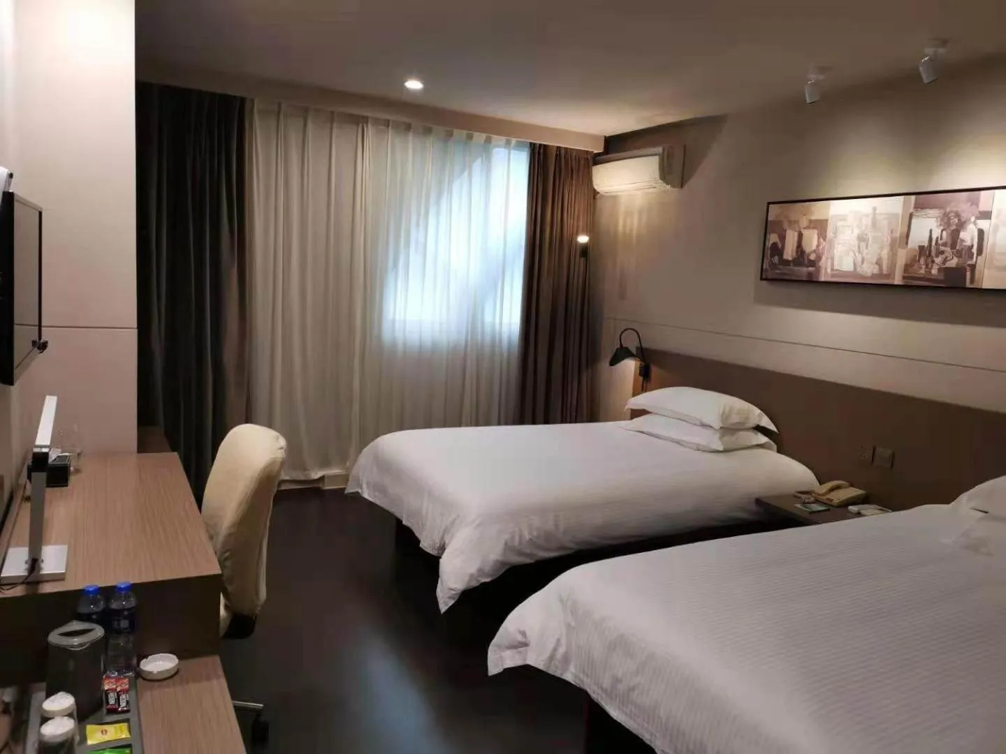 Jinjiang Inn Select Zhenjiang Xijingdu Daxi Road