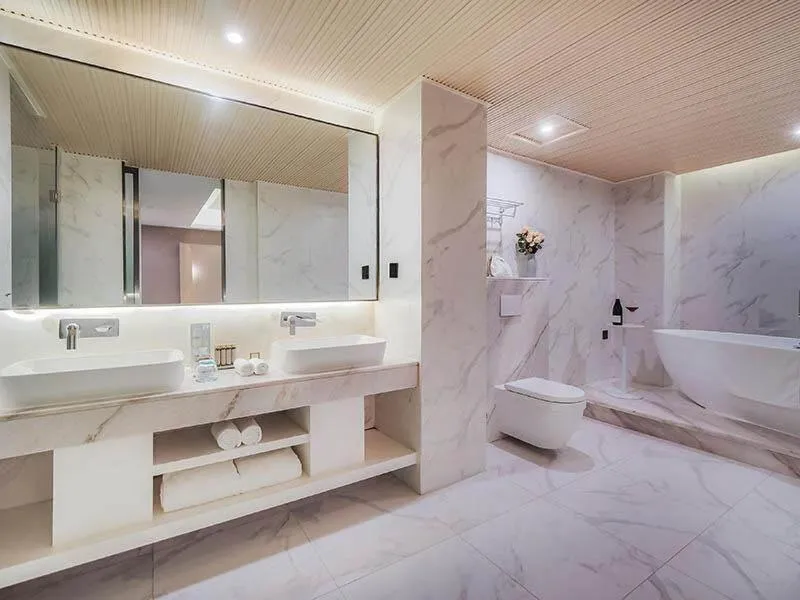 Campanile Yangzhou Slender West Lake