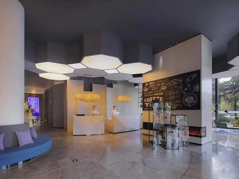 Campanile Yangzhou Slender West Lake