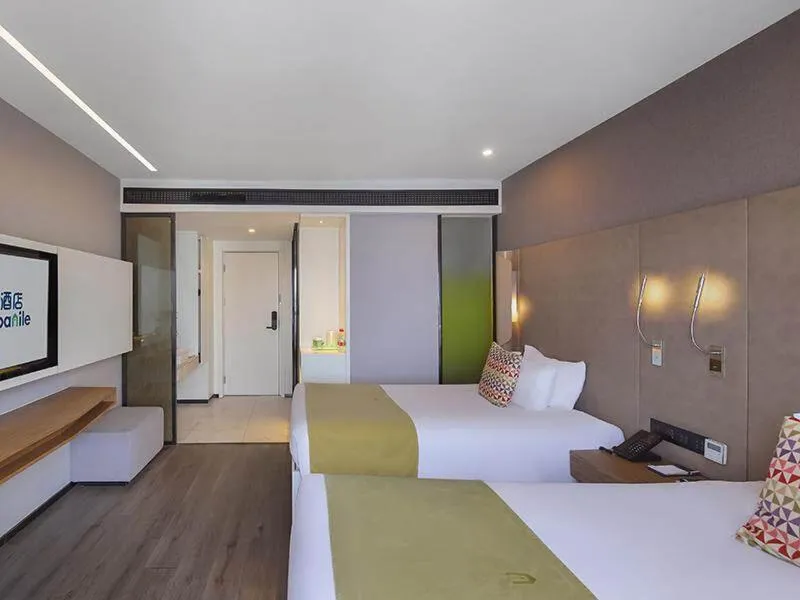 Bed in Campanile Yangzhou Slender West Lake