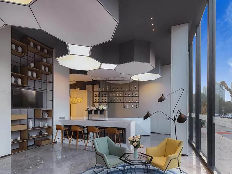 Campanile Yangzhou Slender West Lake