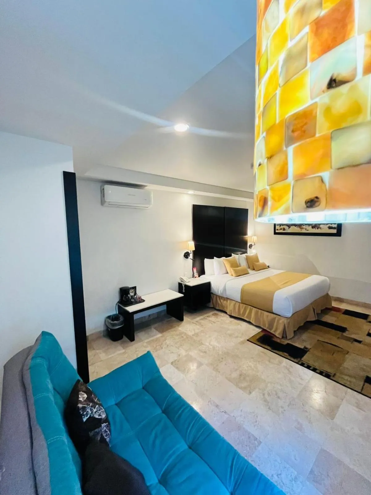 Bedroom, Bed in Hotel del Pescador