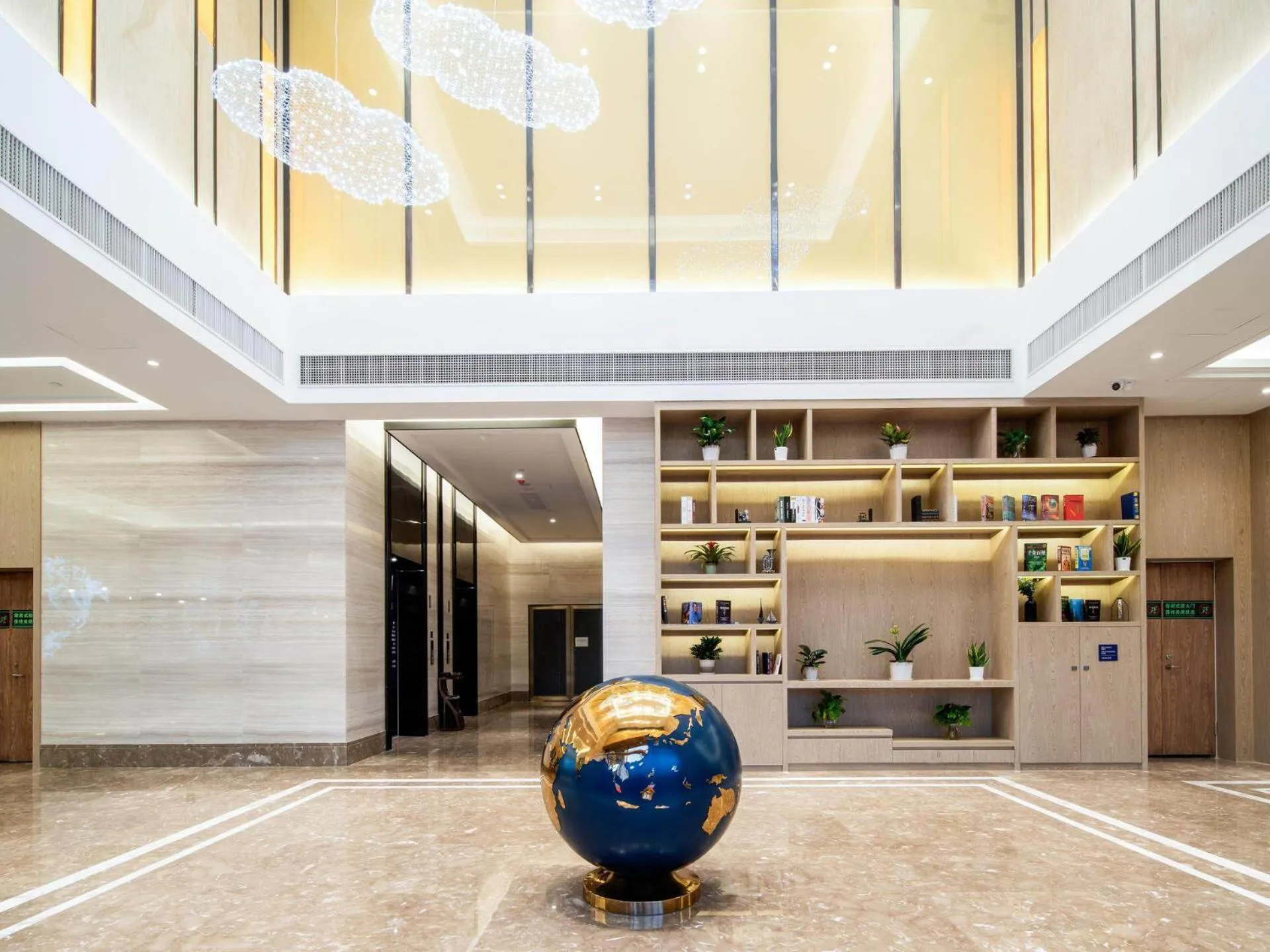 Kyriad Marvelous Hotel Heyuan Zijin Wanhui Plaza