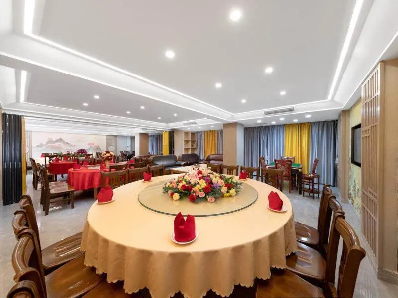 Kyriad Marvelous Hotel Heyuan Longchuan