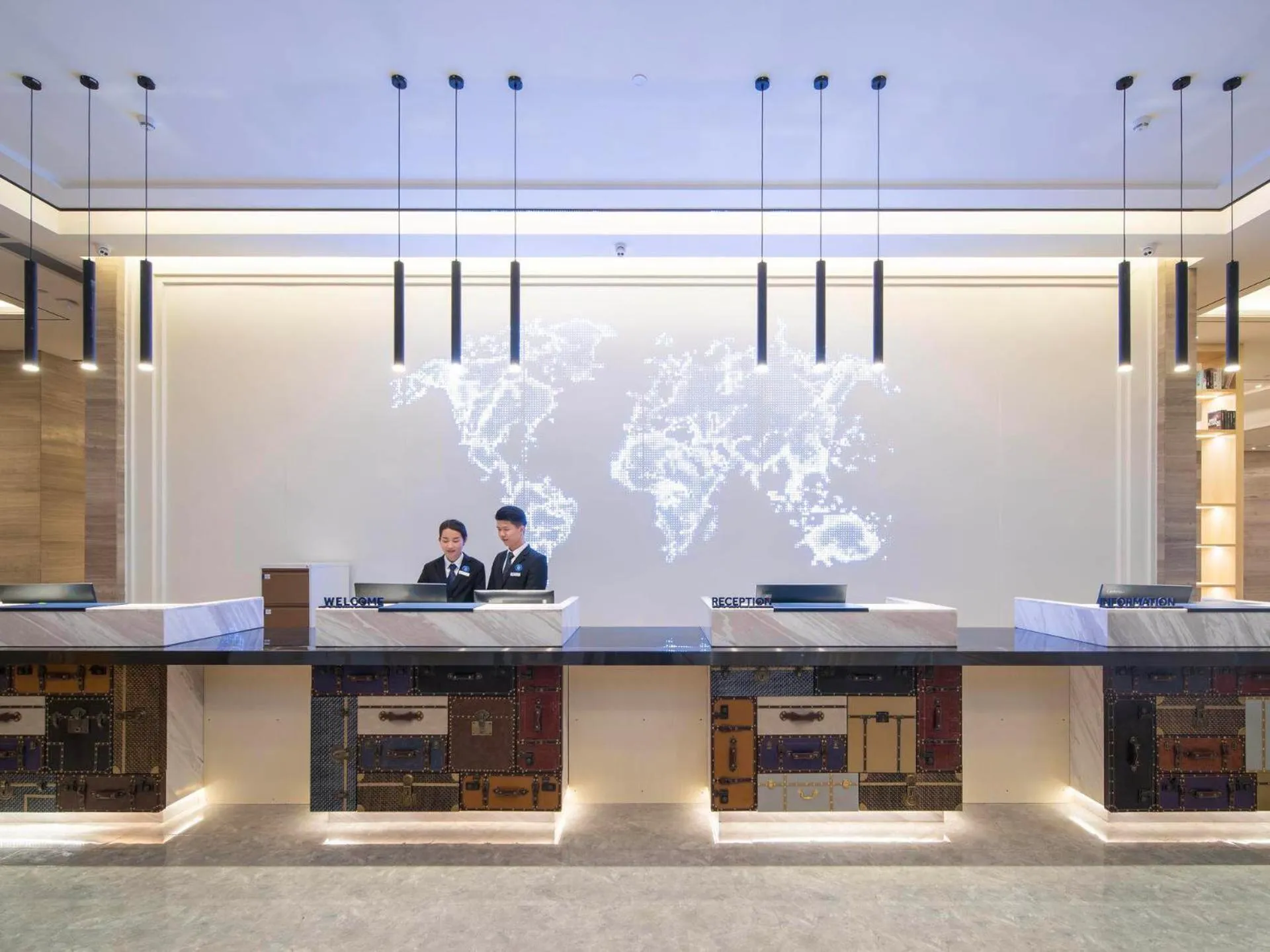 Kyriad Marvelous Hotel Heyuan Wanda Plaza