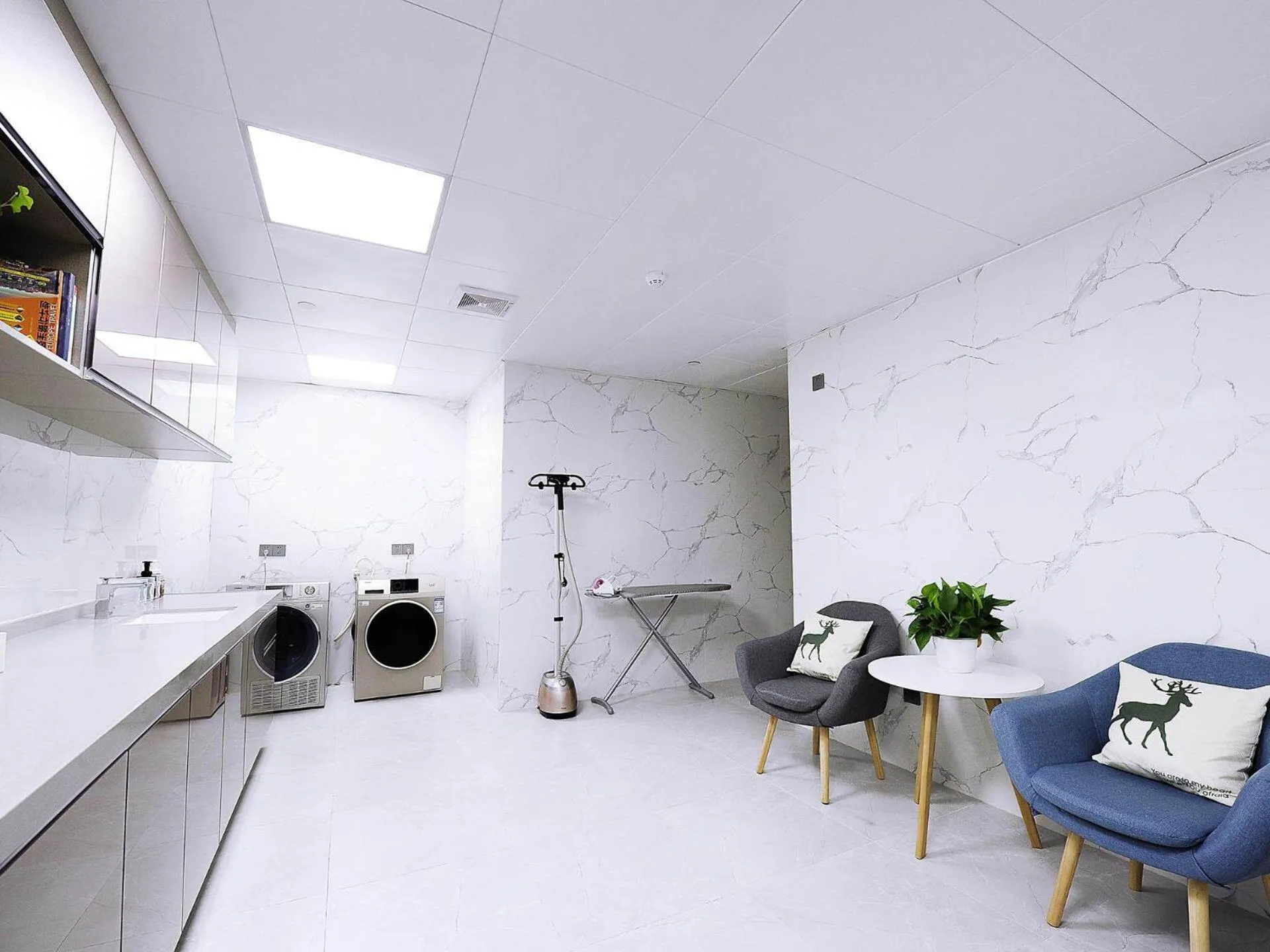 Kyriad Marvelous Hotel Shenzhen Linheng Plaza Liuyue Subway Station