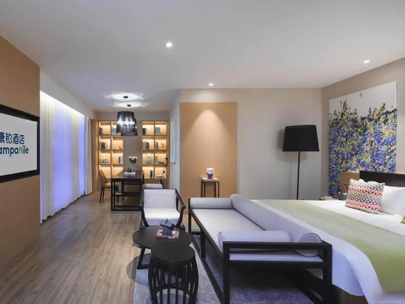 Bed in Campanile Shenzhen Longcheng Square Subway Station