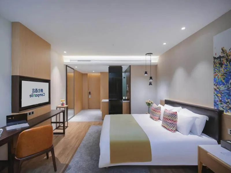 Bed in Campanile Shenzhen Longcheng Square Subway Station