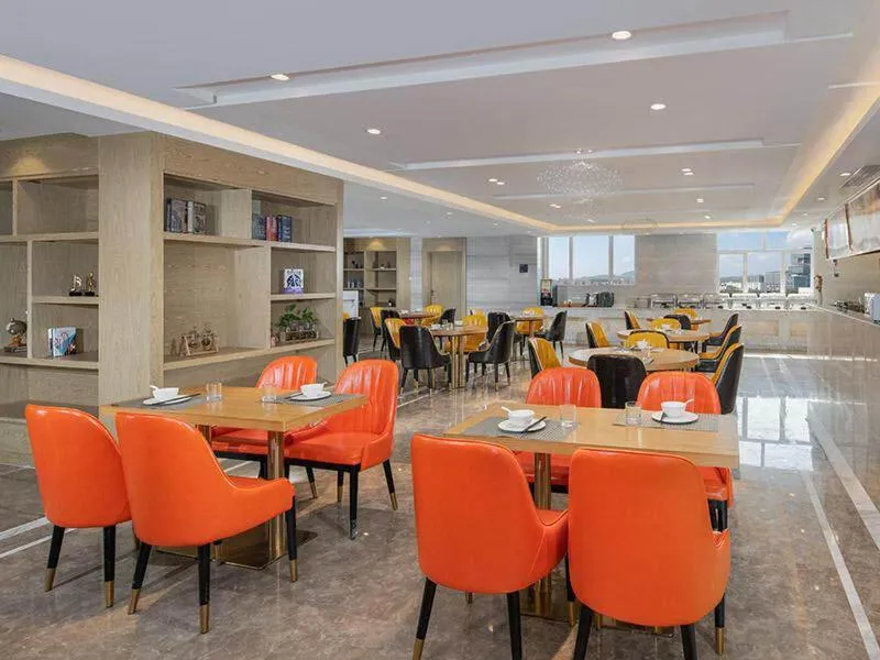 Kyriad Hotel Shenzhen Pingdi Low Carbon City