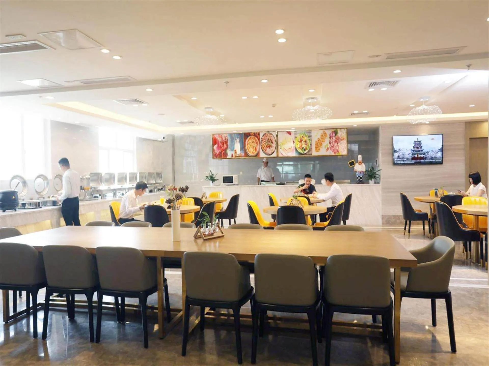 Kyriad Hotel Shenzhen Pingdi Low Carbon City