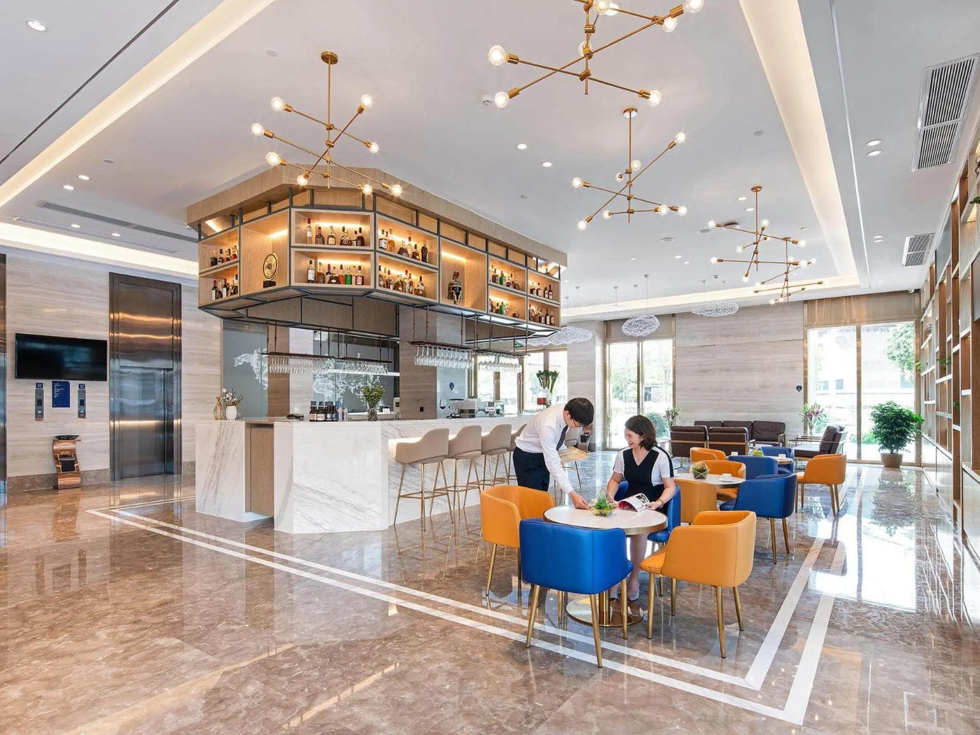 Kyriad Marvelous Hotel Luoding Ring City East Road