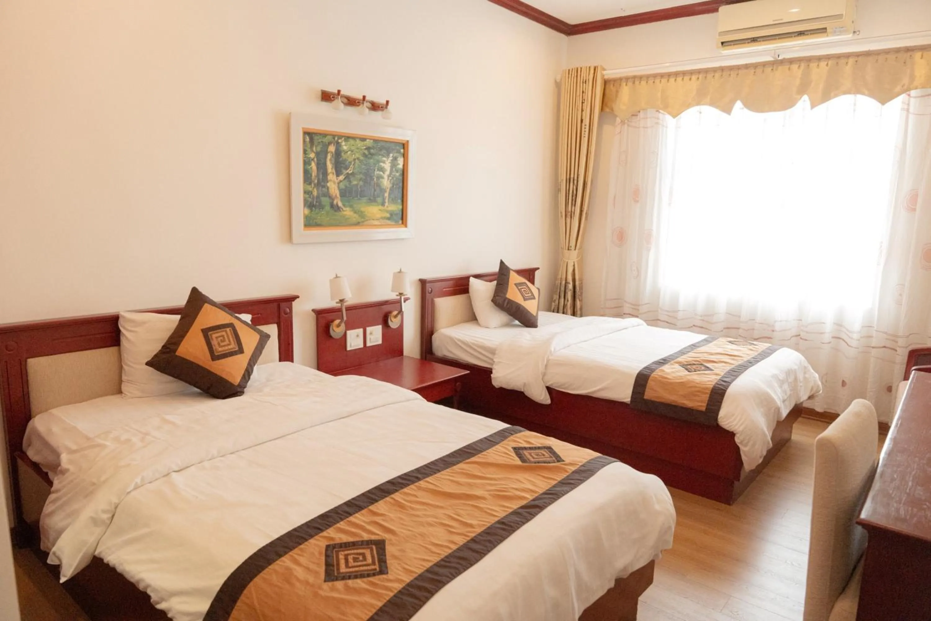 Bedroom, Bed in Hòa Nam Hotel