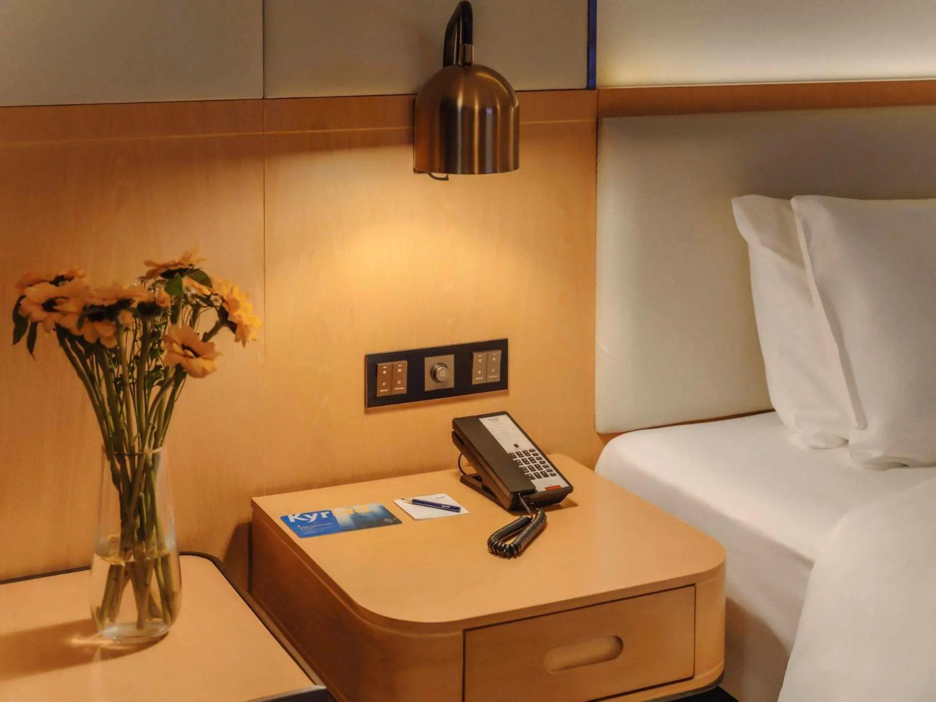 Bed in Kyriad Marvelous Hotel Zhongshan South District Conference Centre