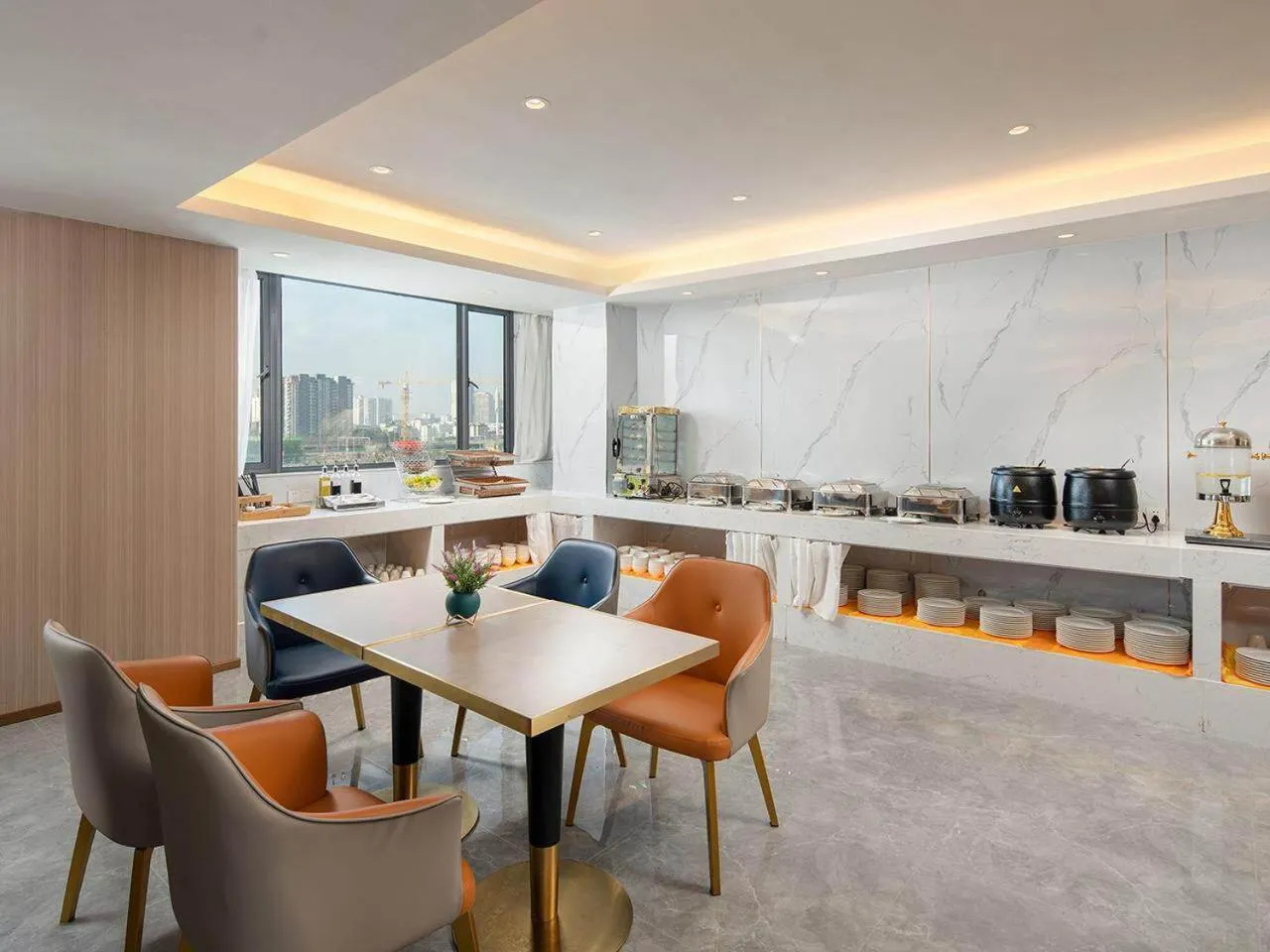 Kyriad Hotel Guigang Wuyue Plaza Railway Station