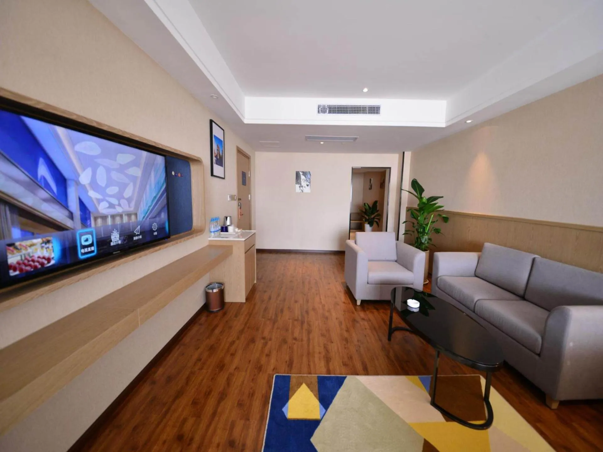 Kyriad Marvelous Hotel Kunming High-Tech Zone Wuyue Plaza