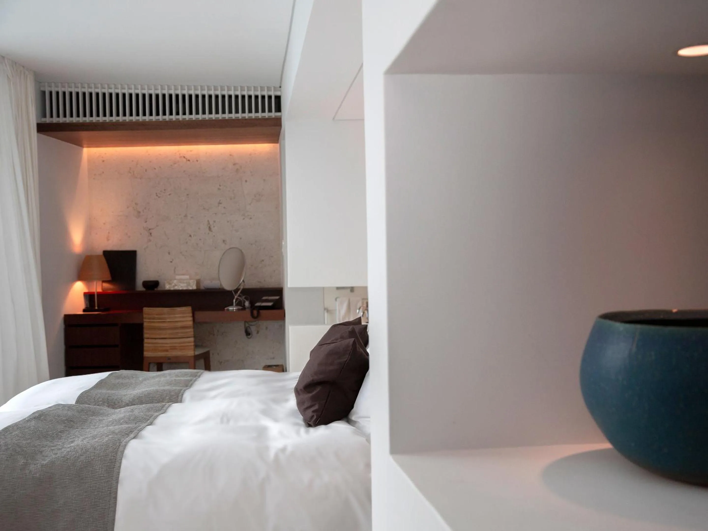 Bedroom, Bed in Jusandi