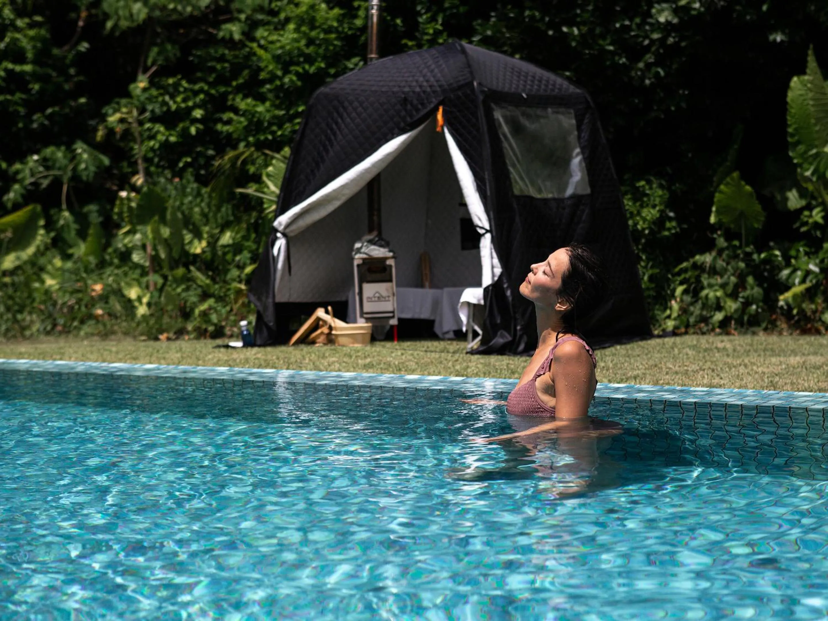 Swimming pool in Jusandi