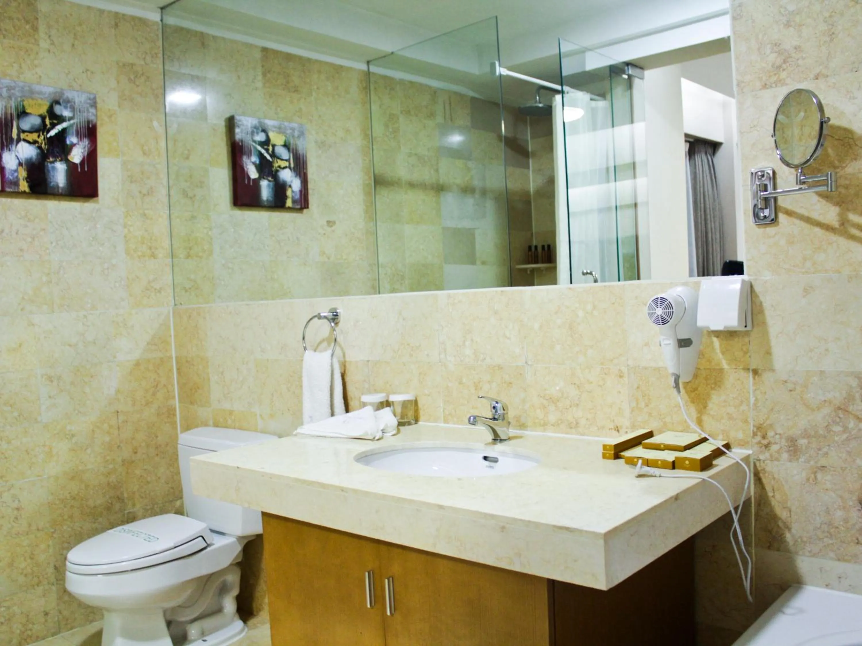 Bathroom in The Corporate Hotel and Convention Centre