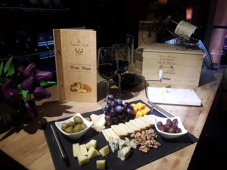 Food and drinks in The Corporate Hotel and Convention Centre