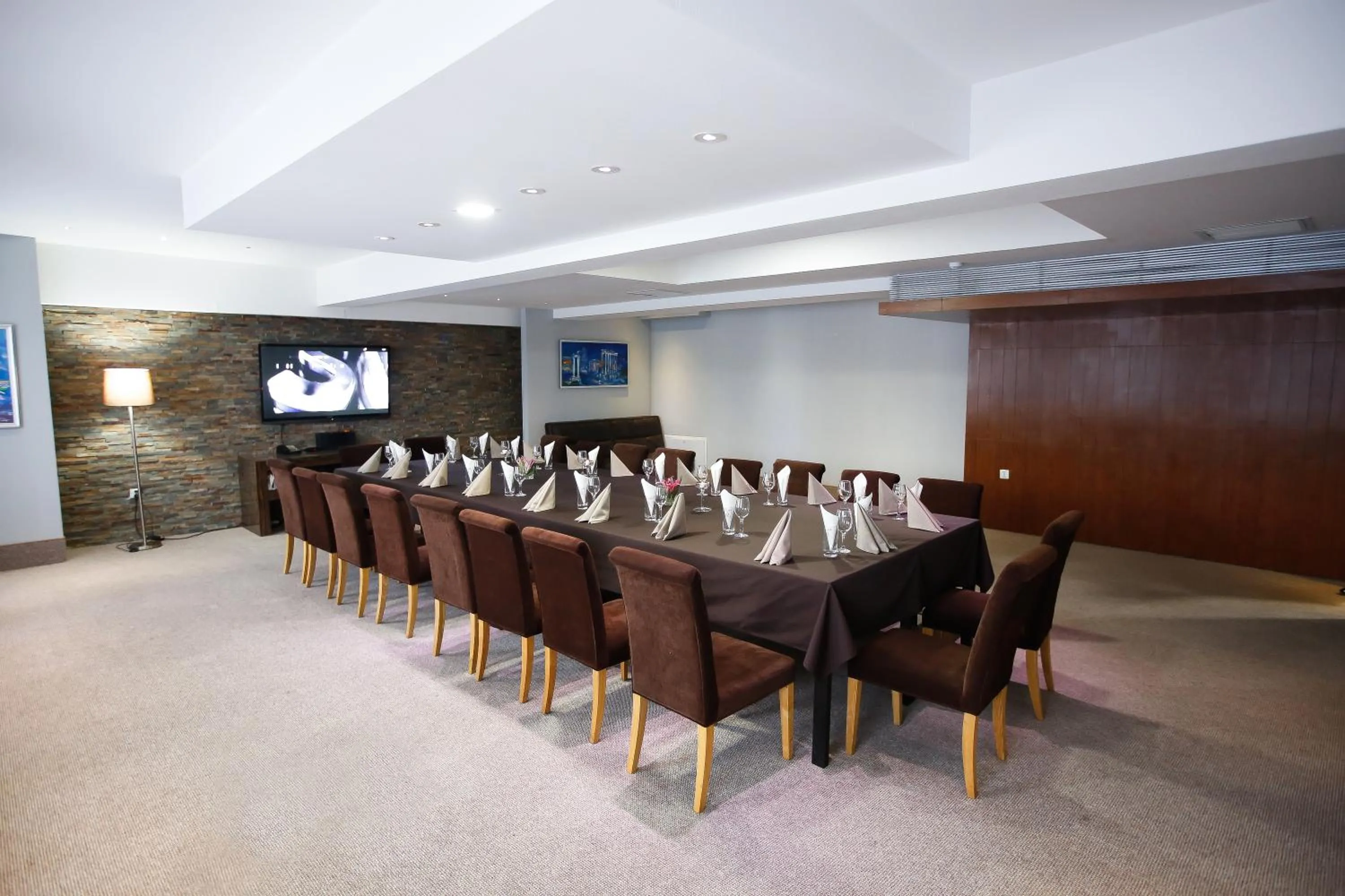 Restaurant/places to eat in The Corporate Hotel and Convention Centre