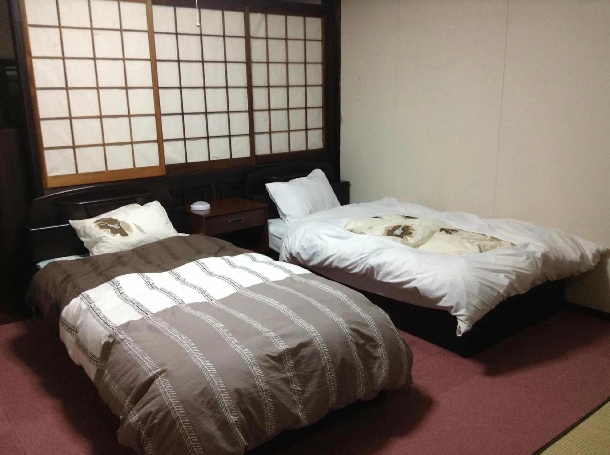 Photo of the whole room, Bed in Kazenooka
