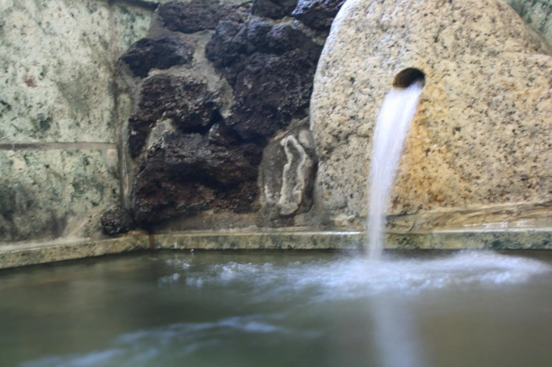 Hot Spring Bath in Pension Margaret